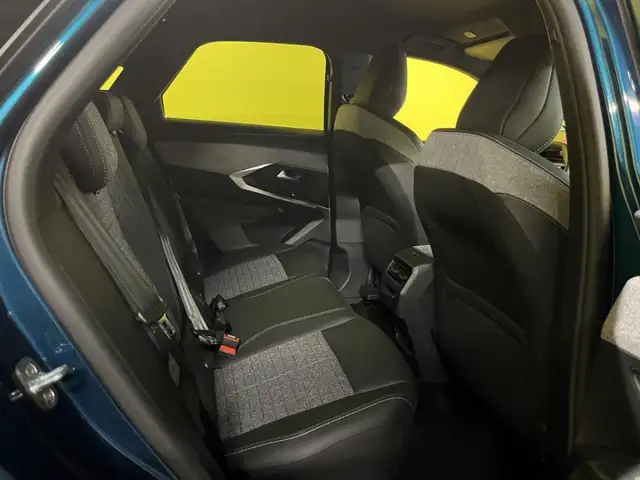 Peugeot 3008 view 15