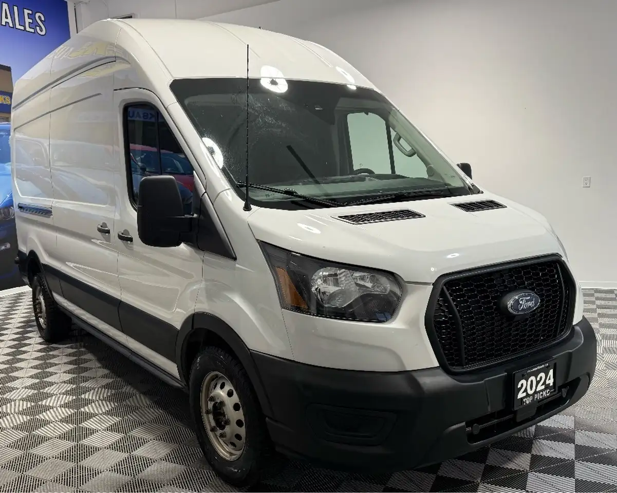 Ford Transit Cargo Van снимка Ford Transit Cargo Van