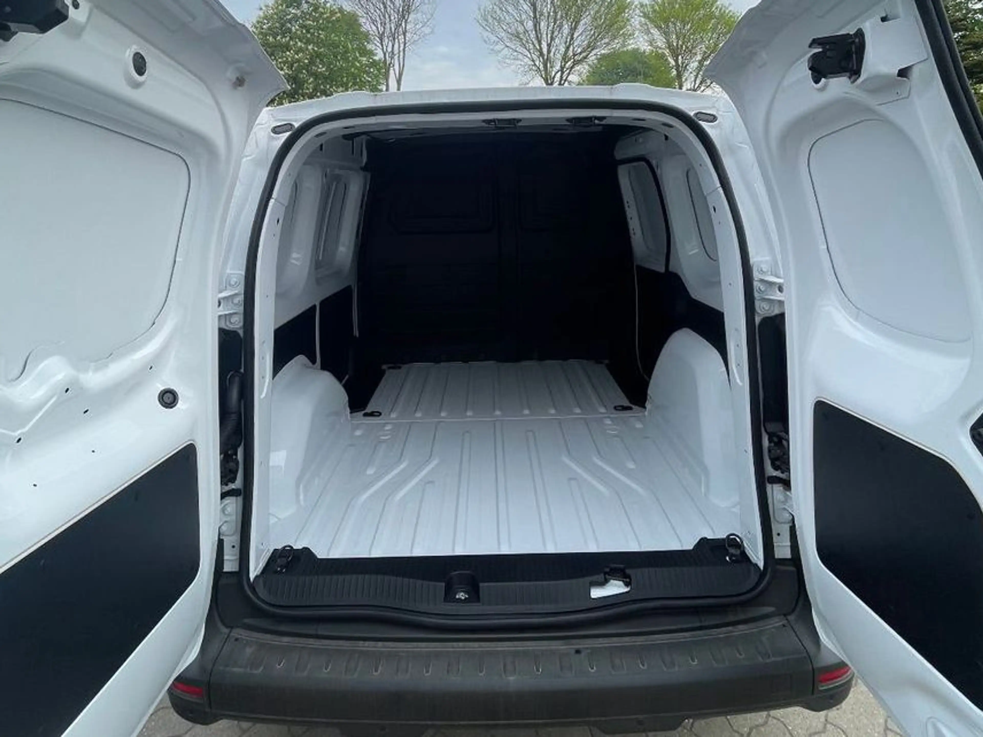 Renault Kangoo Renault Kangoo III Rapid  L1H1 — photo 8