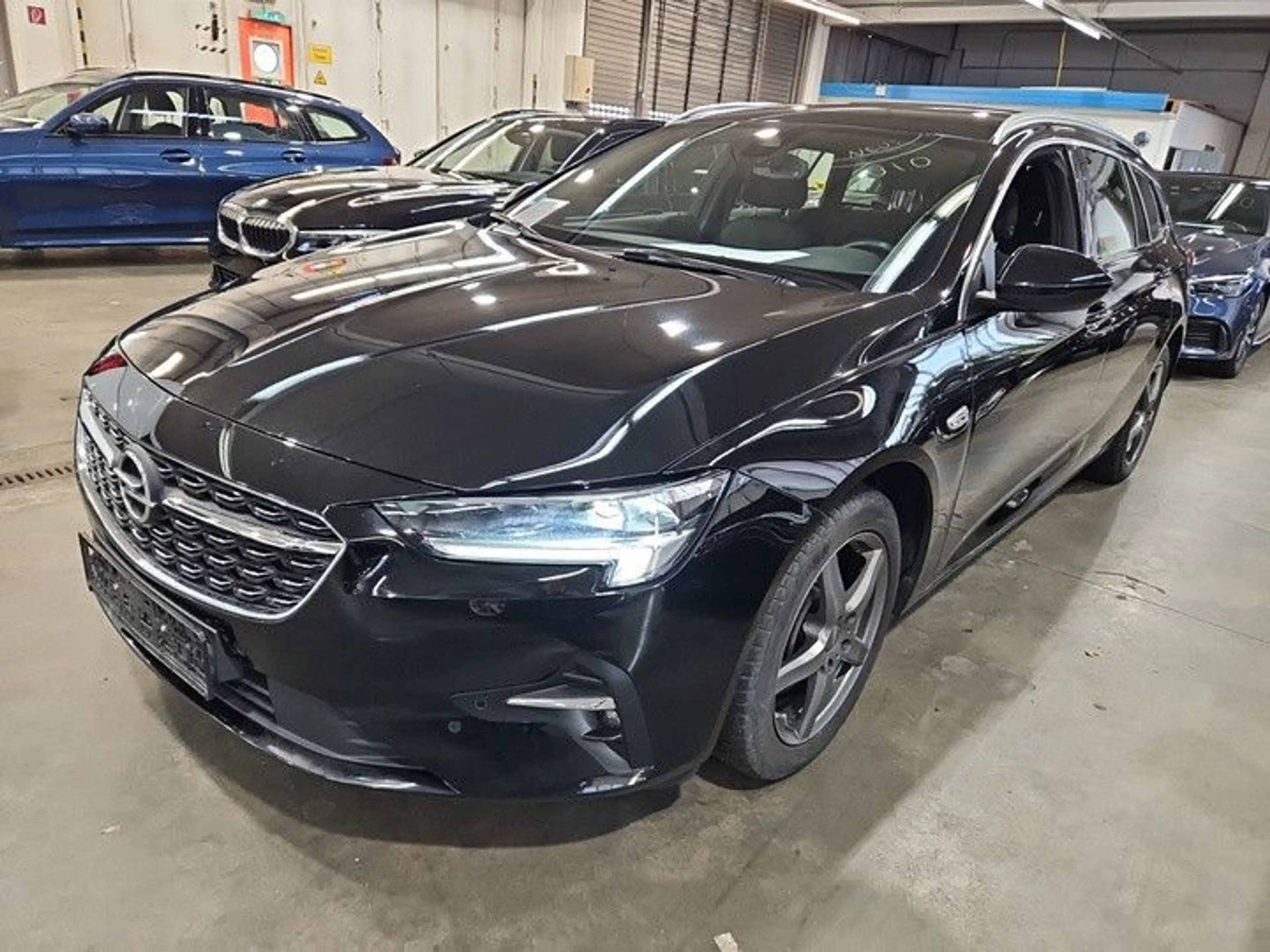 Opel Insignia B Sports Tourer Business ACC*LED*AHK