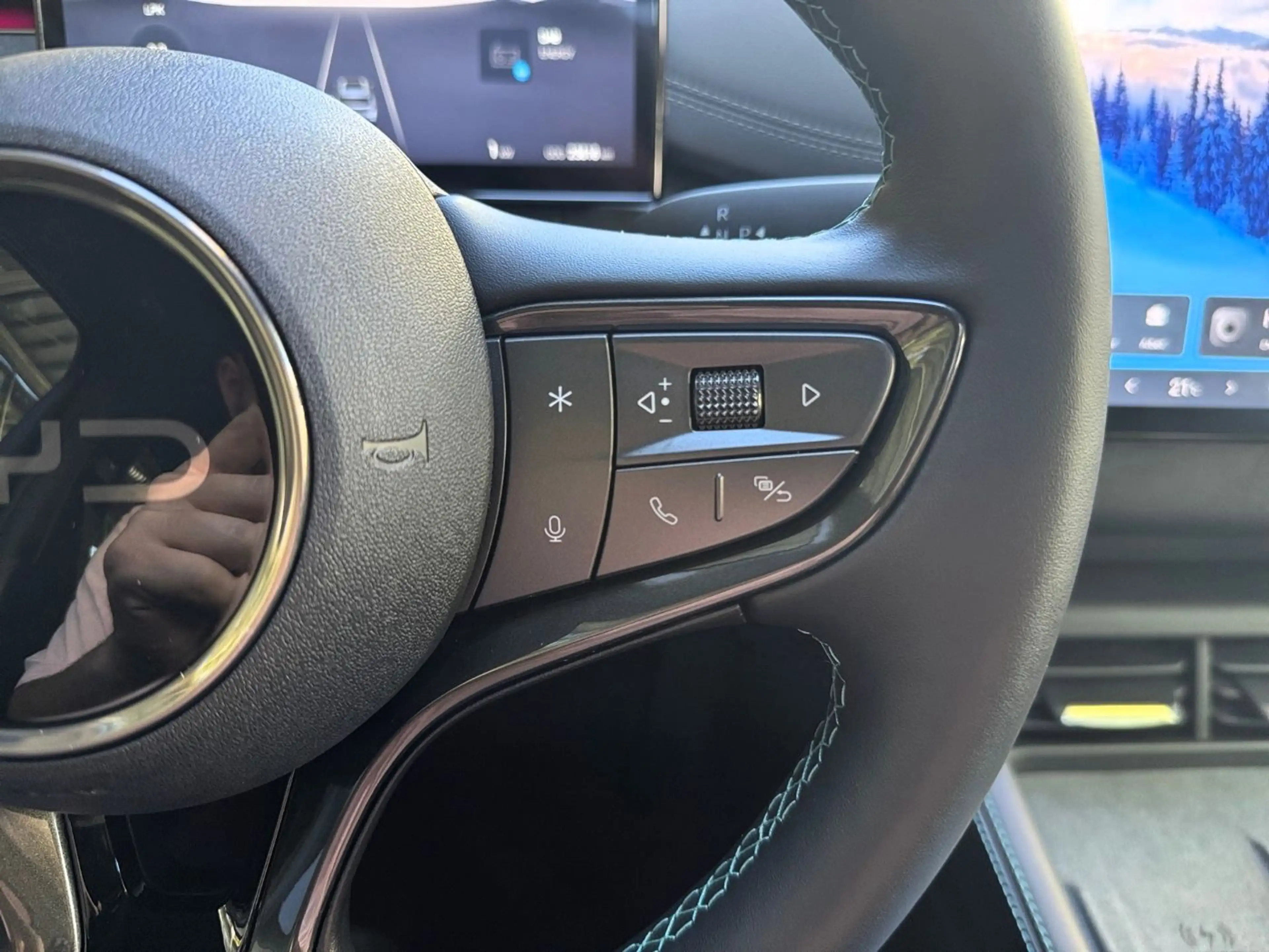 BYD Seal 6 Touring 1.5 PHEV DM-i W Comfort ACC+LED — photo 13