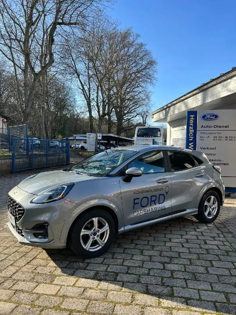 Ford Puma ST-Line X Silber - 2