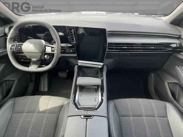 Renault Austral view 10