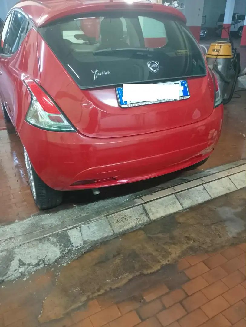 Lancia Ypsilon Ypsilon 1.2 8v Rouge - 2