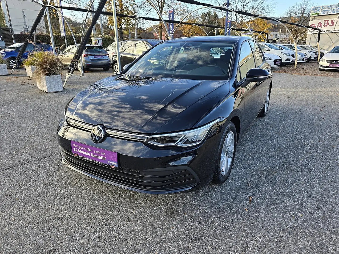 Volkswagen Golf Life 1.5 eTSI DSG Schwarz - 1