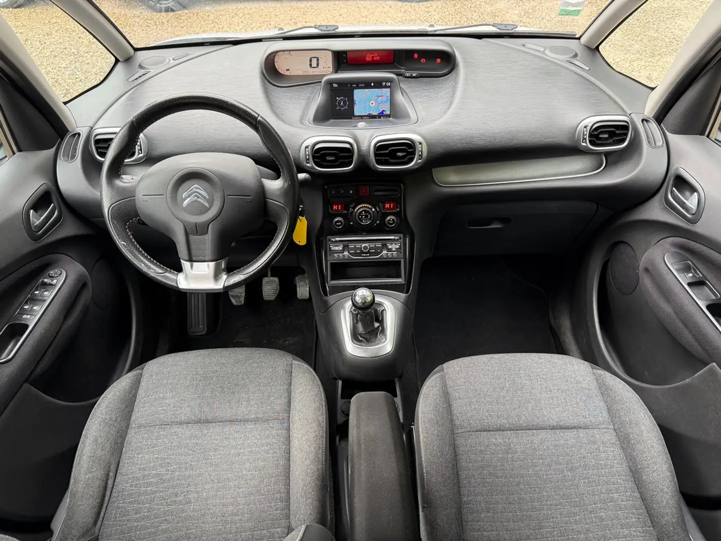 Citroen C3 Picasso 1.2i 110cv Exclusive 1¨re main Blanc - 2