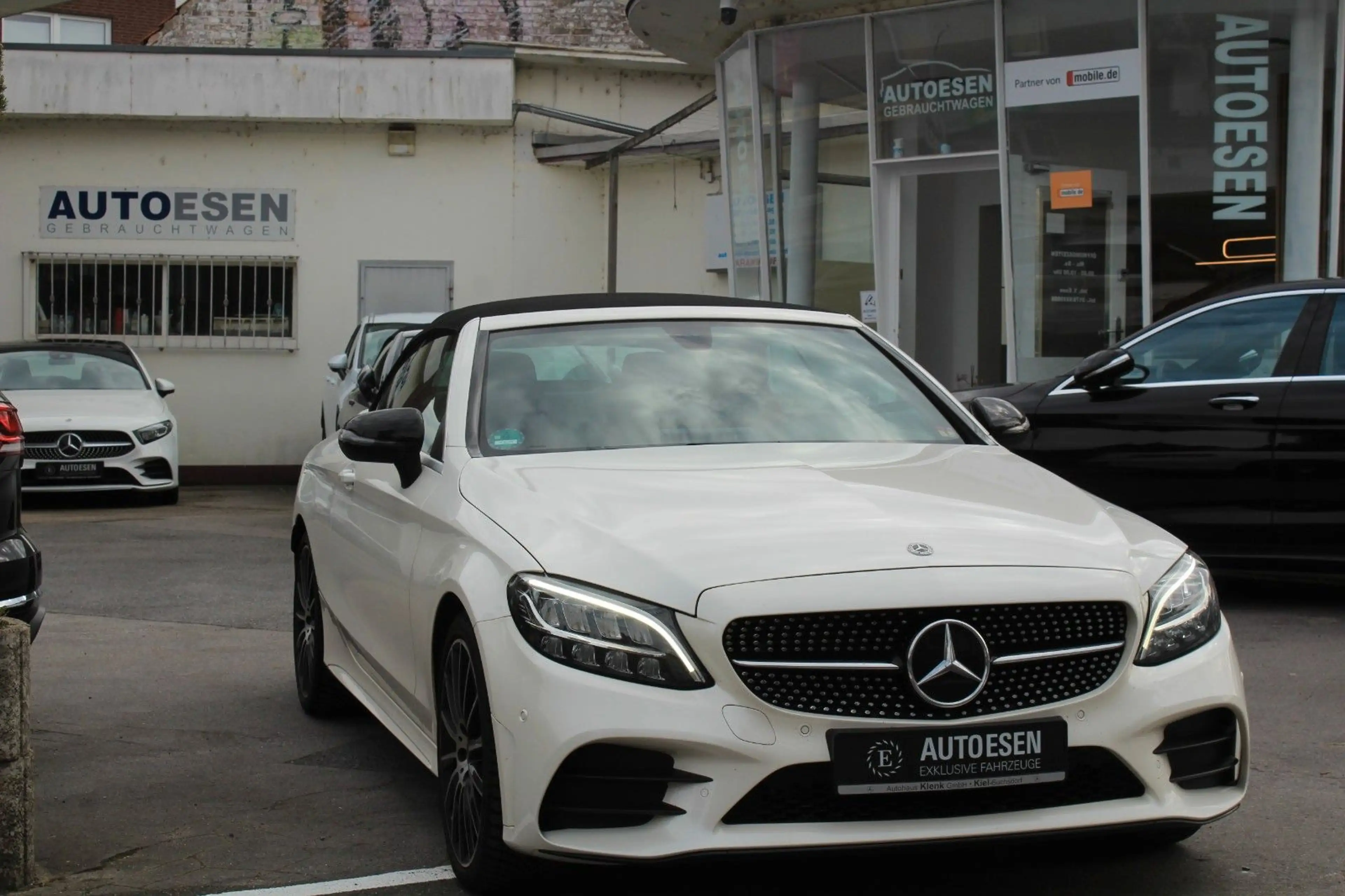 Mercedes-Benz C 200 +AMG LINE+NIGT PAKET+BURMESTER+KAMERA+TOP — photo 3