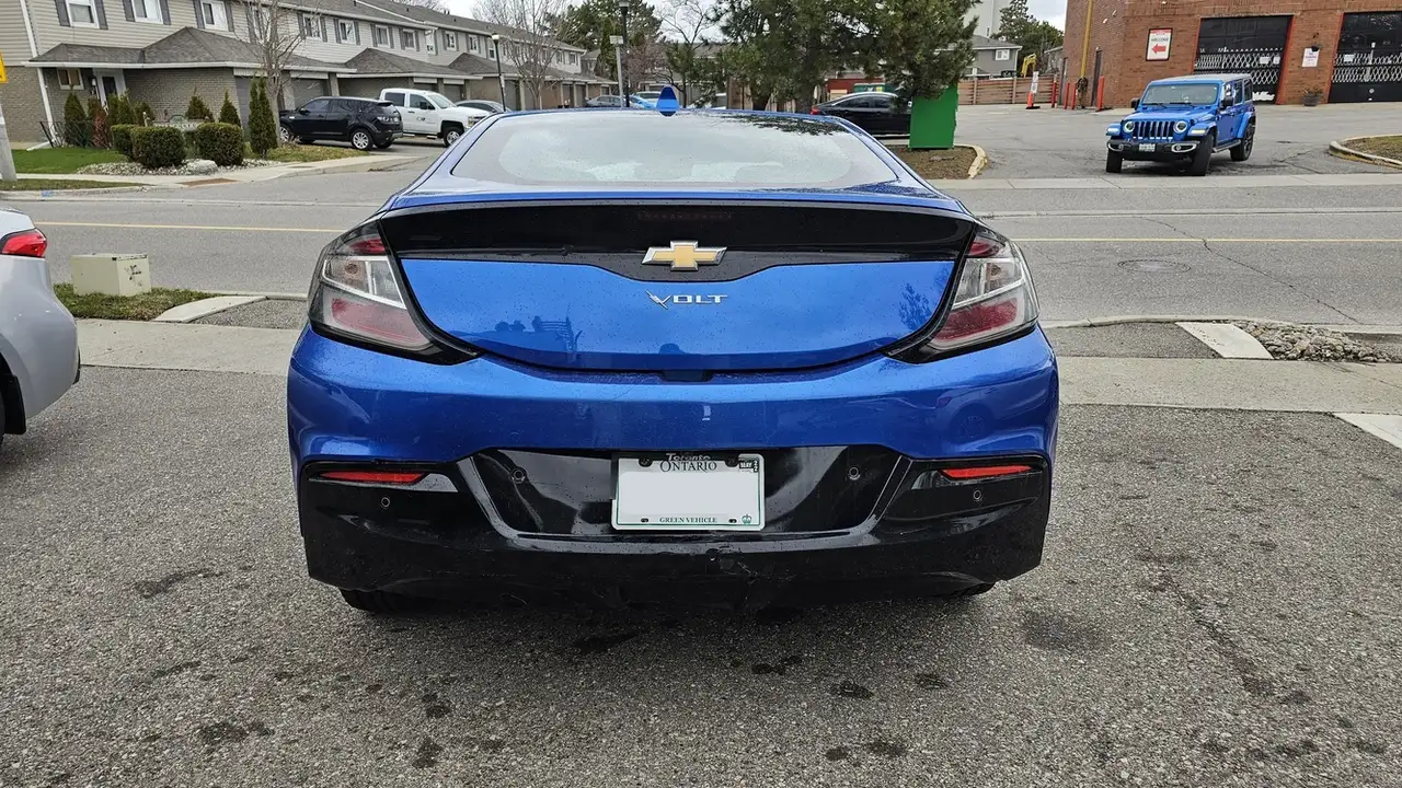 Chevrolet Volt снимка Chevrolet Volt