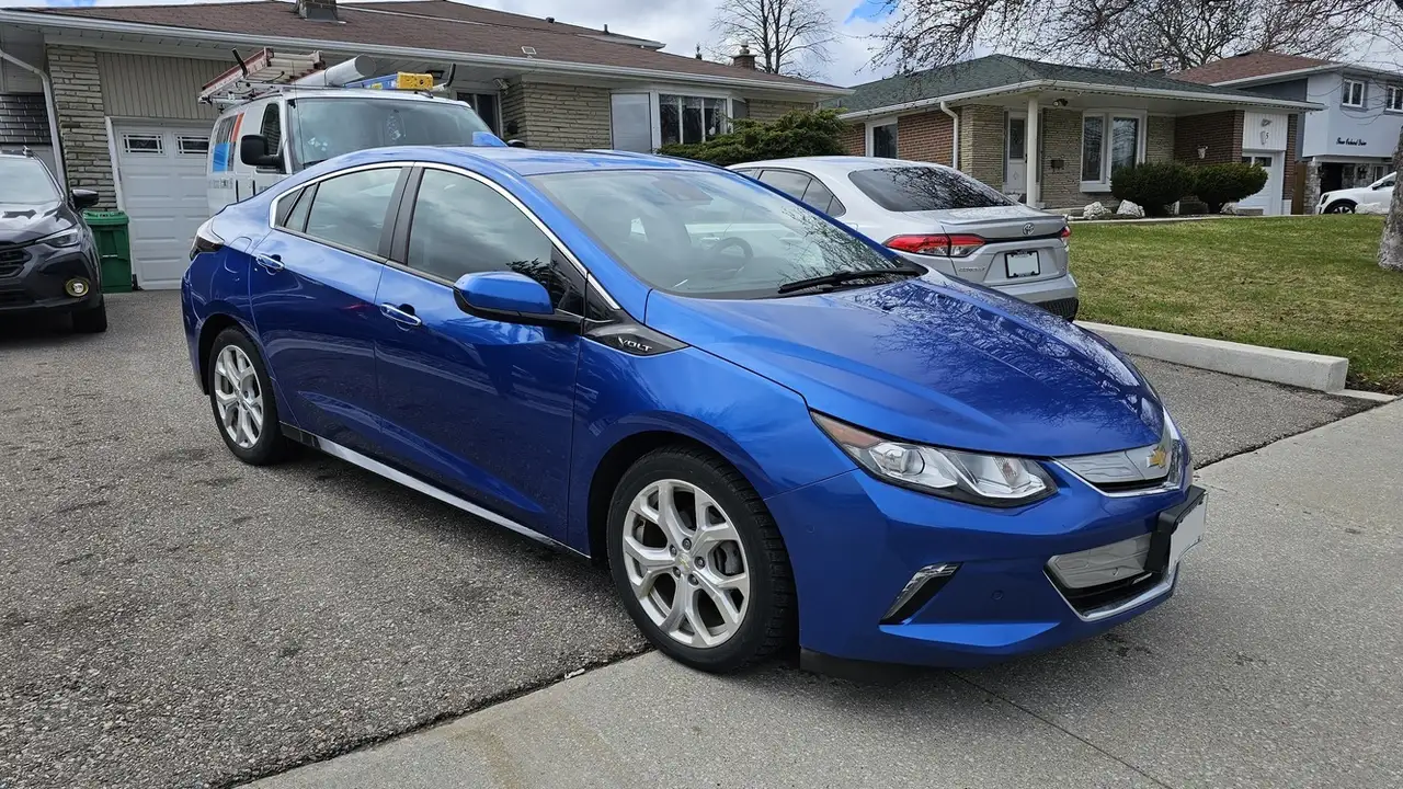 Chevrolet Volt снимка Chevrolet Volt