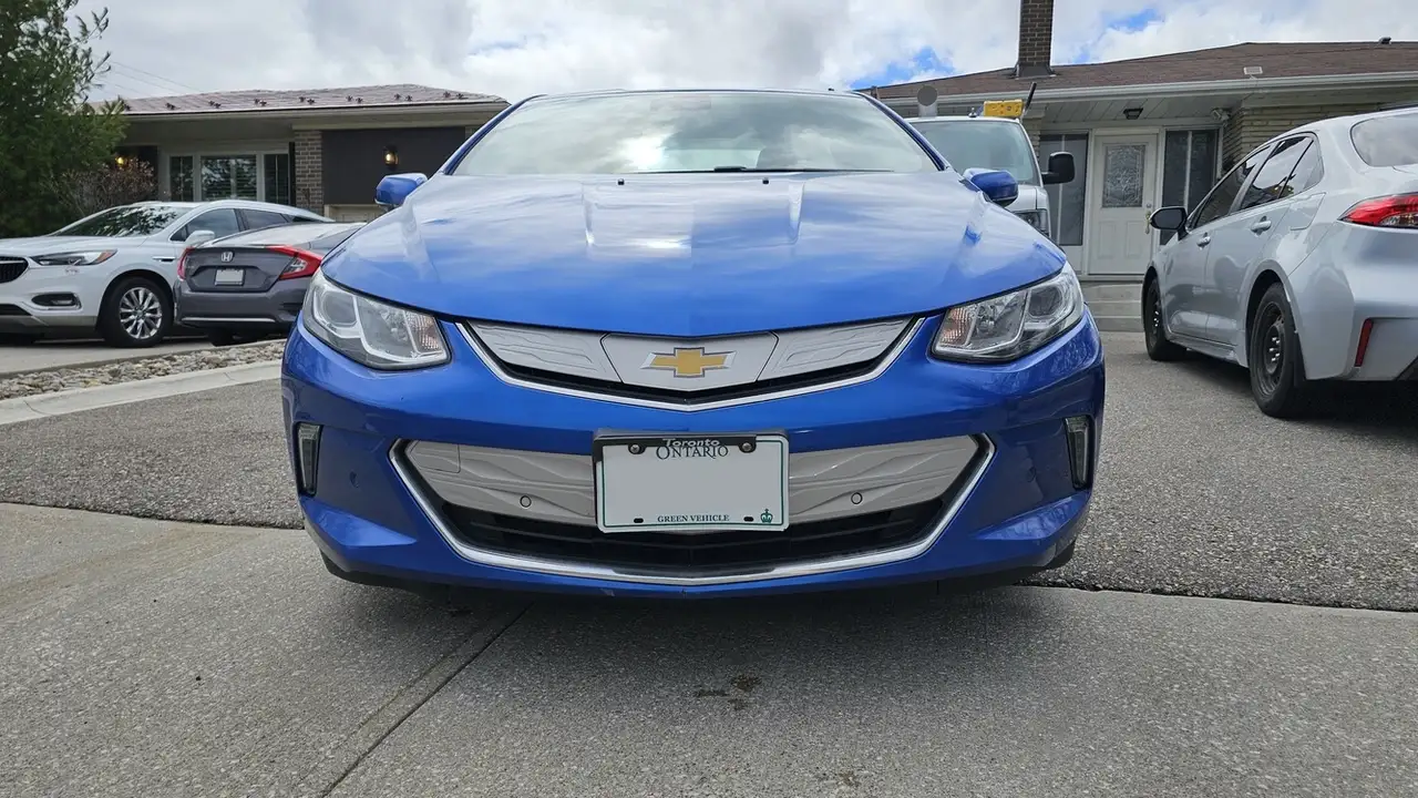 Chevrolet Volt снимка Chevrolet Volt
