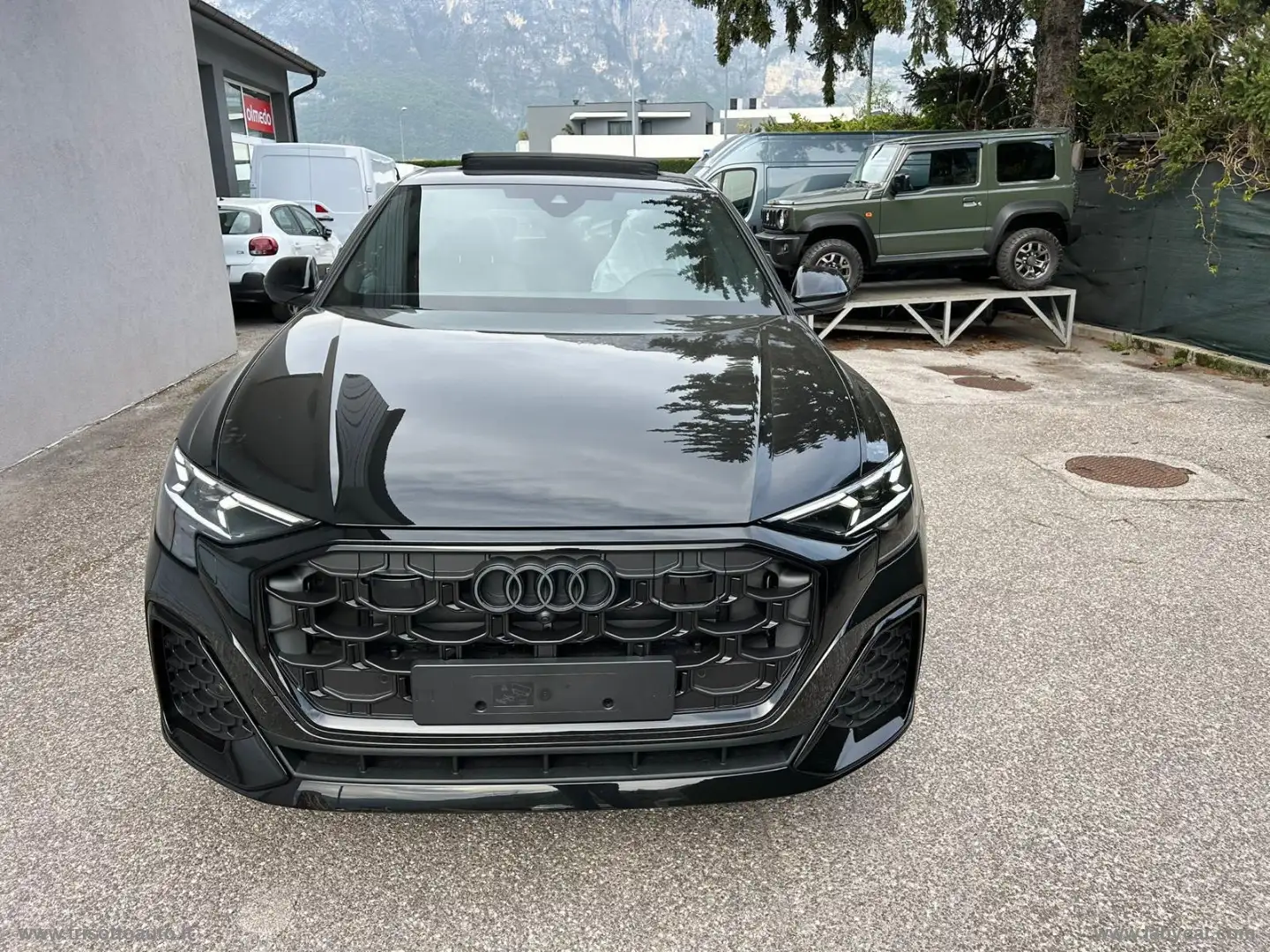 Audi Q8 50 TDI S-Line 286 CV quattro tiptronic Sport Czarny - 1