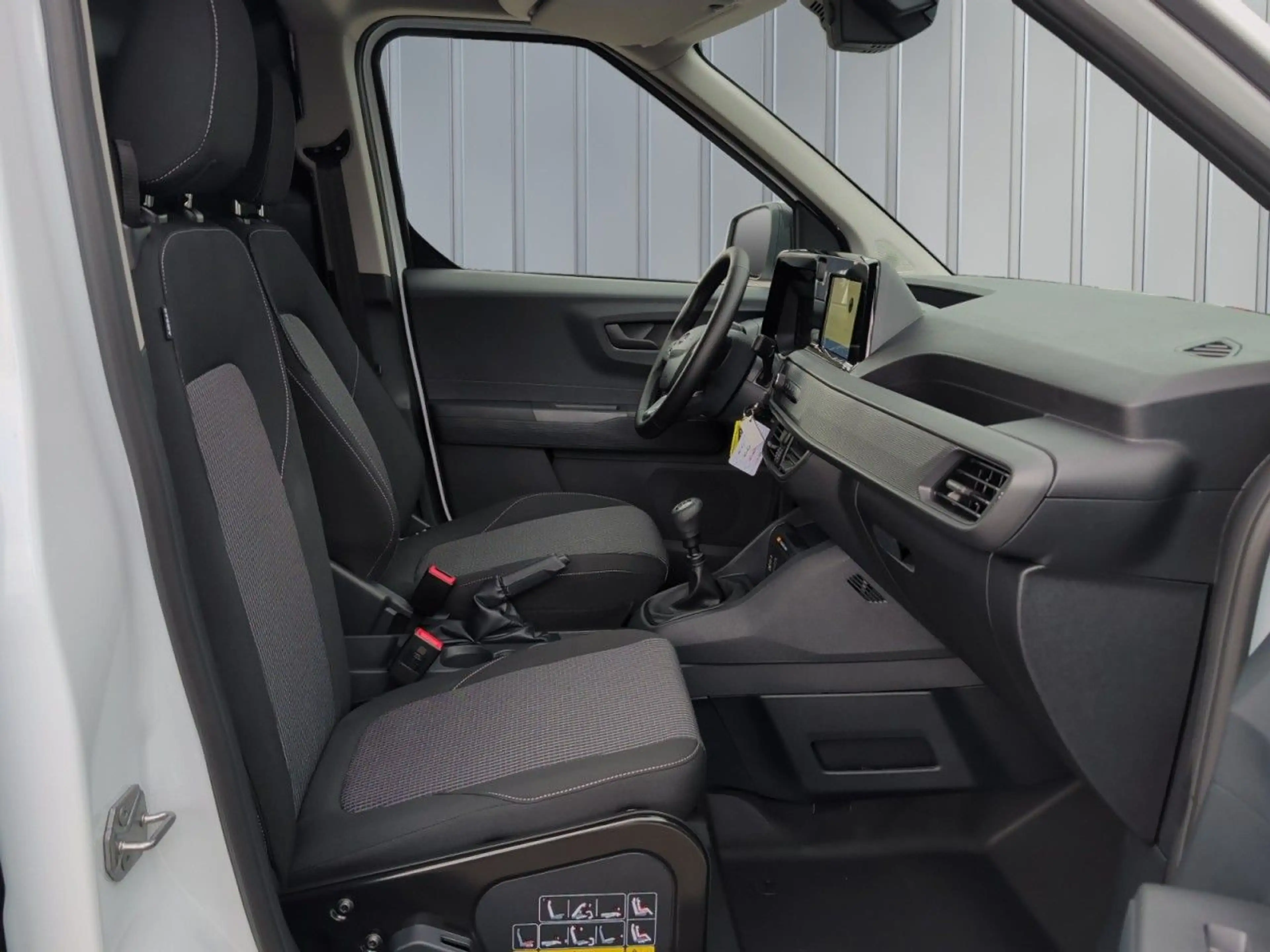Ford Transit Courier Trend 1.0 EB Kamera+ParkPilot — photo 12