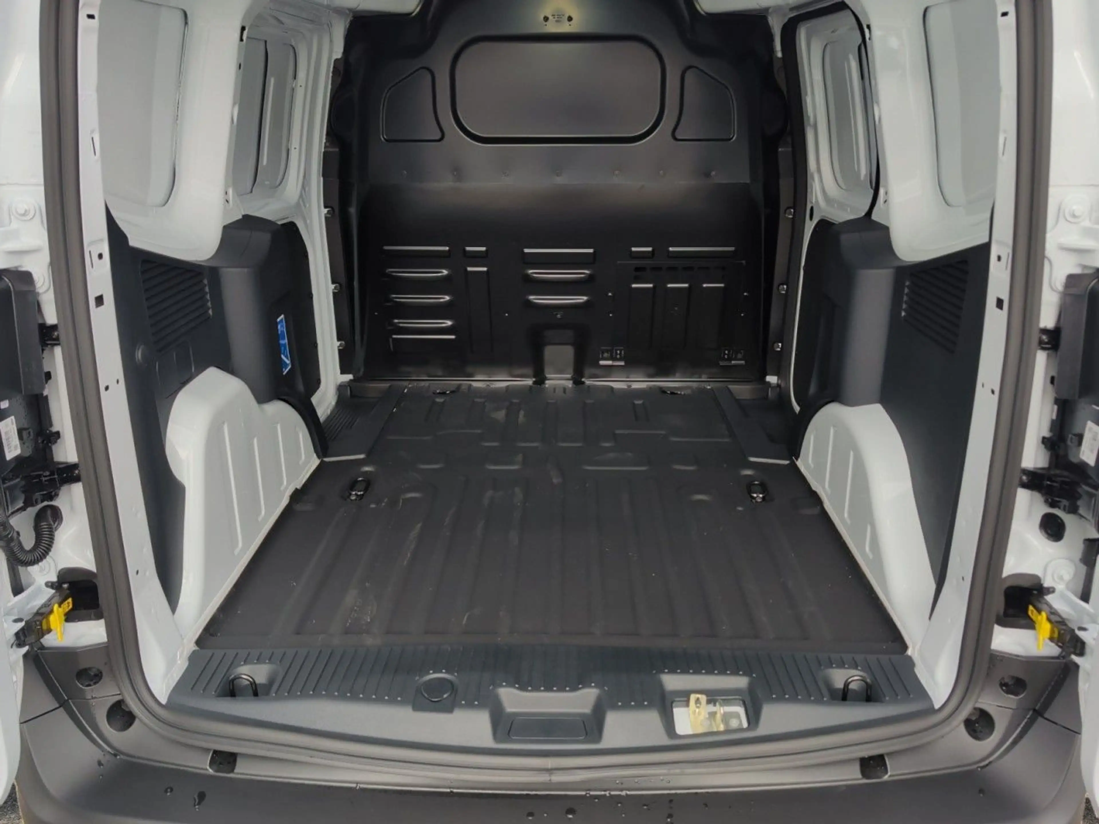 Ford Transit Courier Trend 1.0 EB Kamera+ParkPilot — photo 6