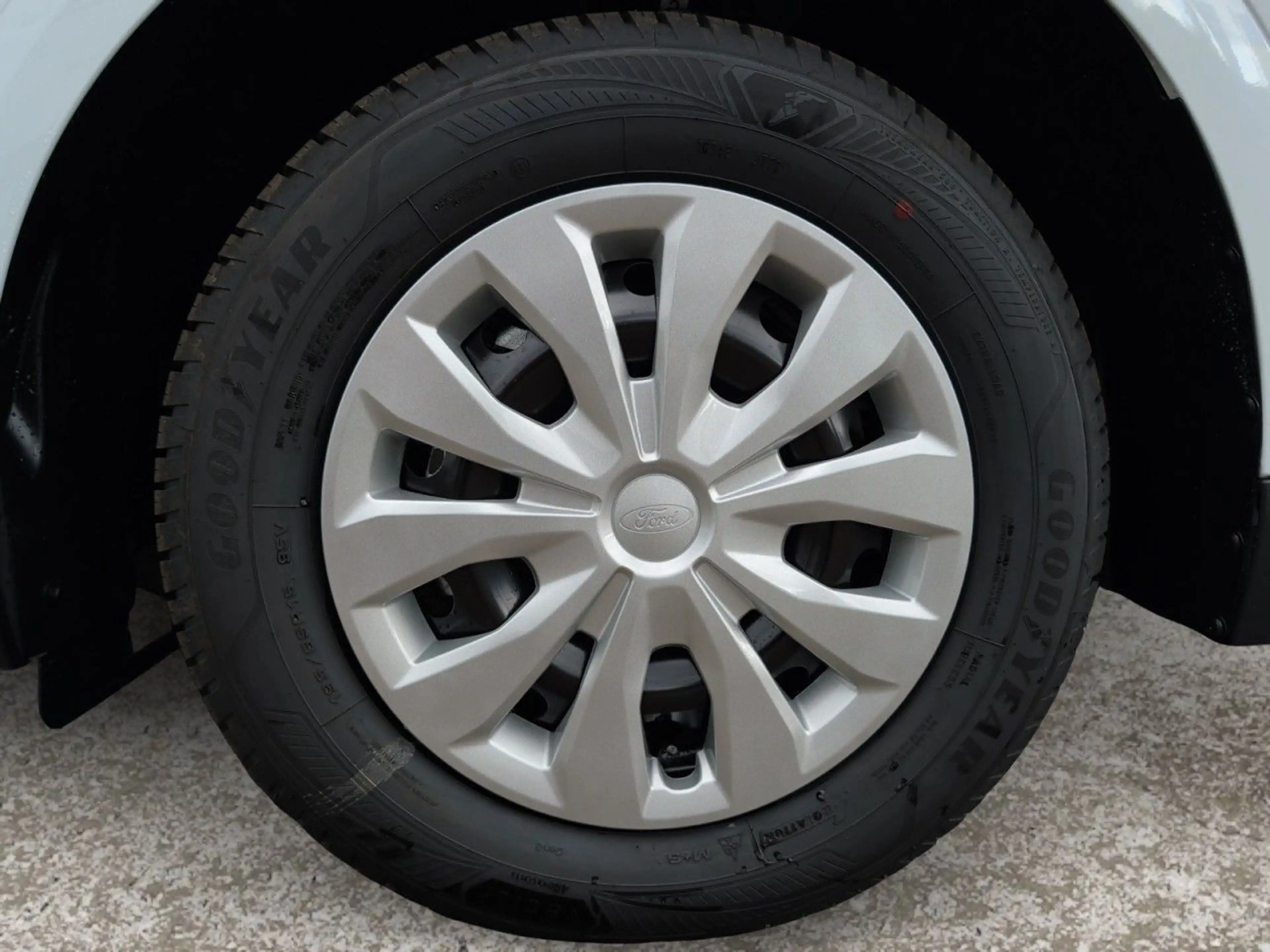 Ford Transit Courier Trend 1.0 EB Kamera+ParkPilot — photo 11