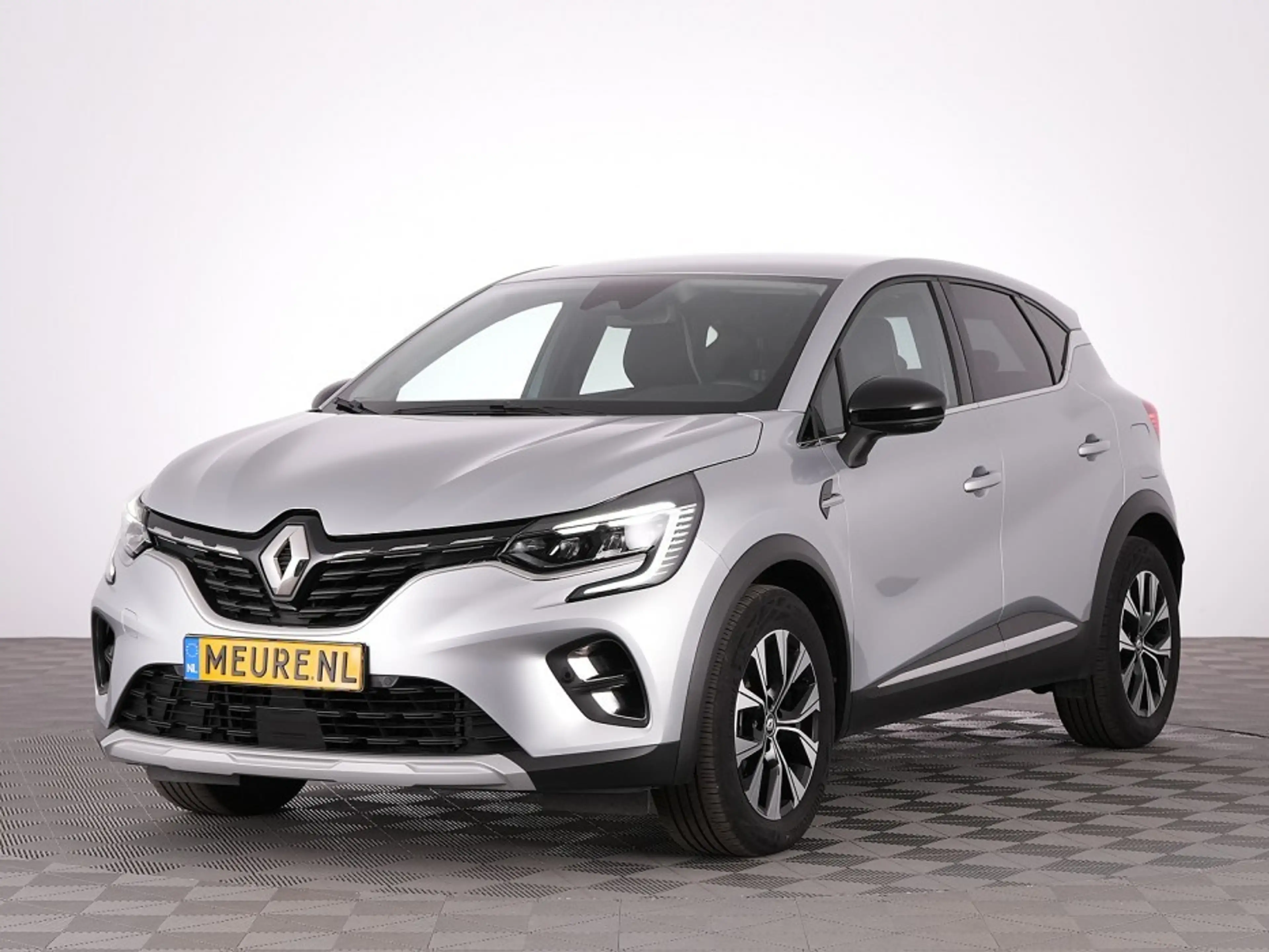Renault Captur 1.6 E-Tech Plug-in Hybrid 160 Techno | NAVI | KEYL — photo 13