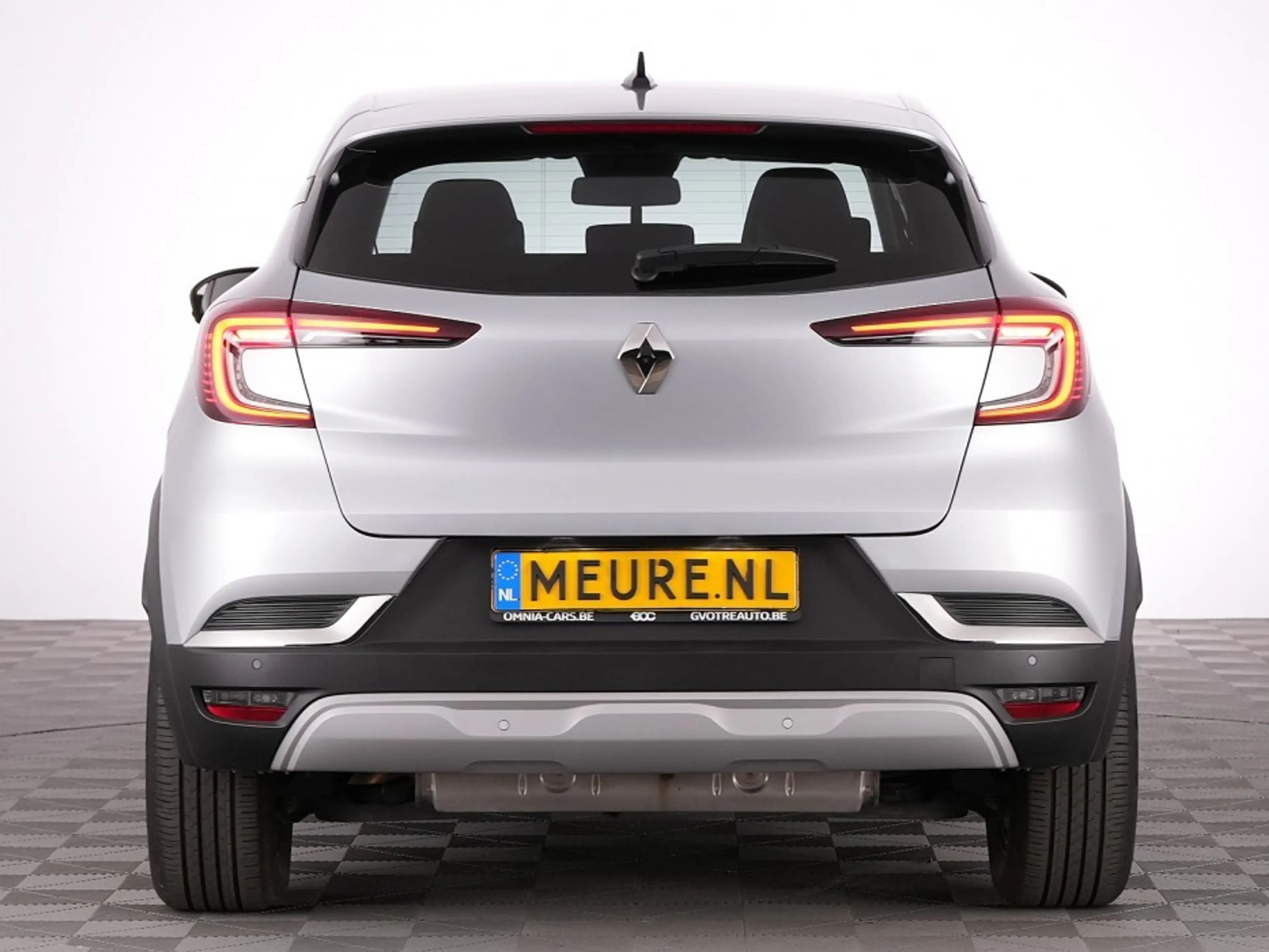 Renault Captur 1.6 E-Tech Plug-in Hybrid 160 Techno | NAVI | KEYL — photo 18