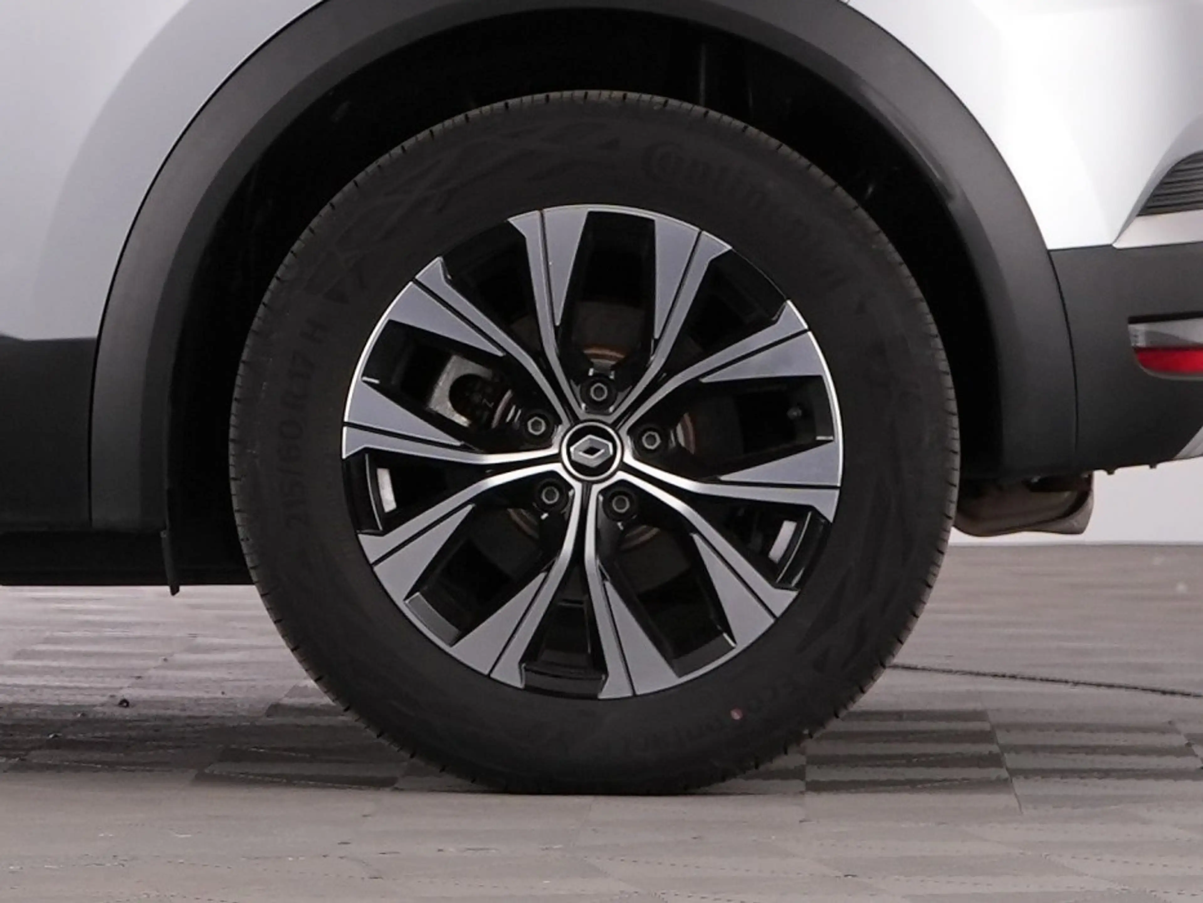 Renault Captur 1.6 E-Tech Plug-in Hybrid 160 Techno | NAVI | KEYL — photo 38