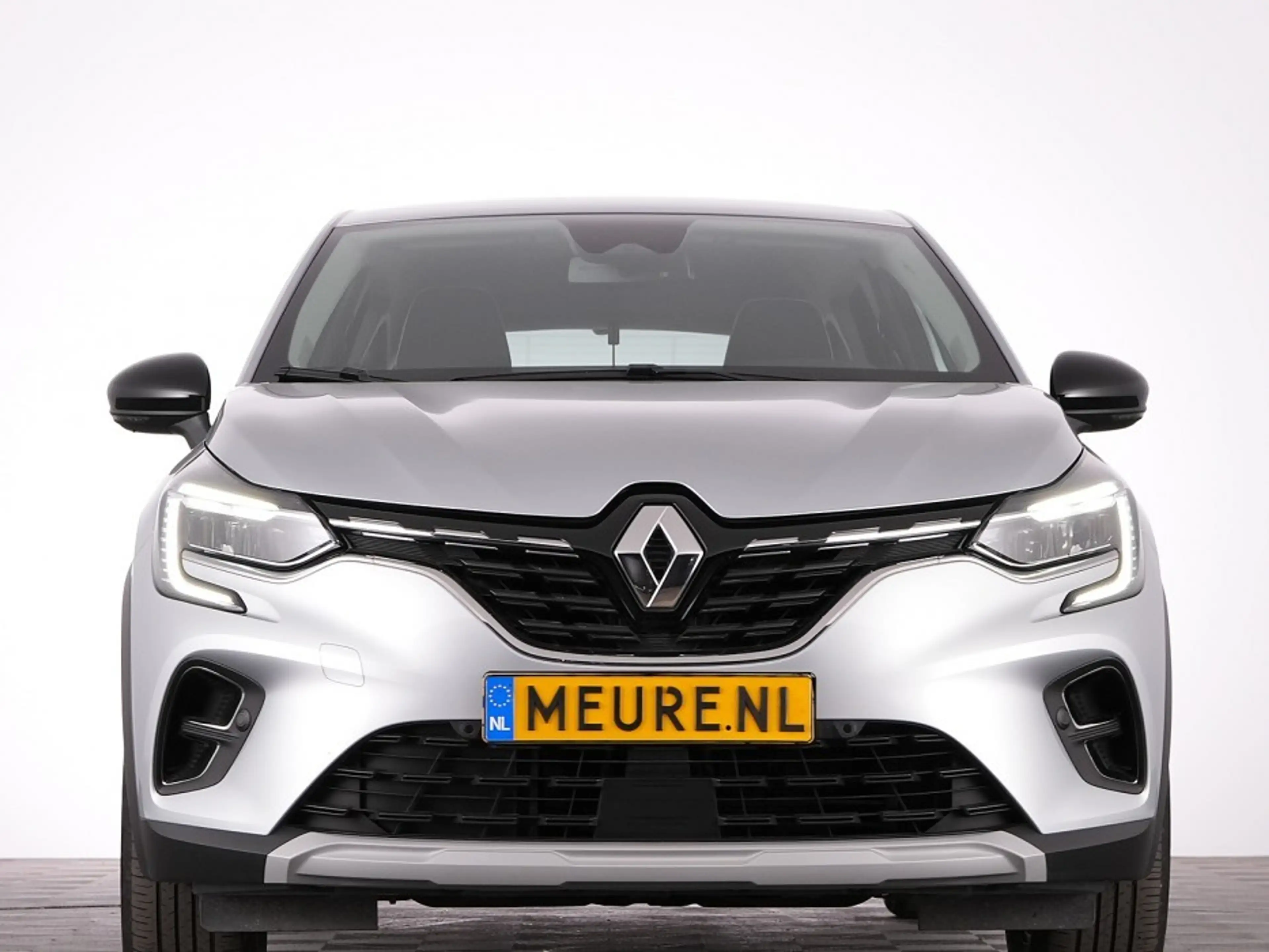 Renault Captur 1.6 E-Tech Plug-in Hybrid 160 Techno | NAVI | KEYL — photo 31