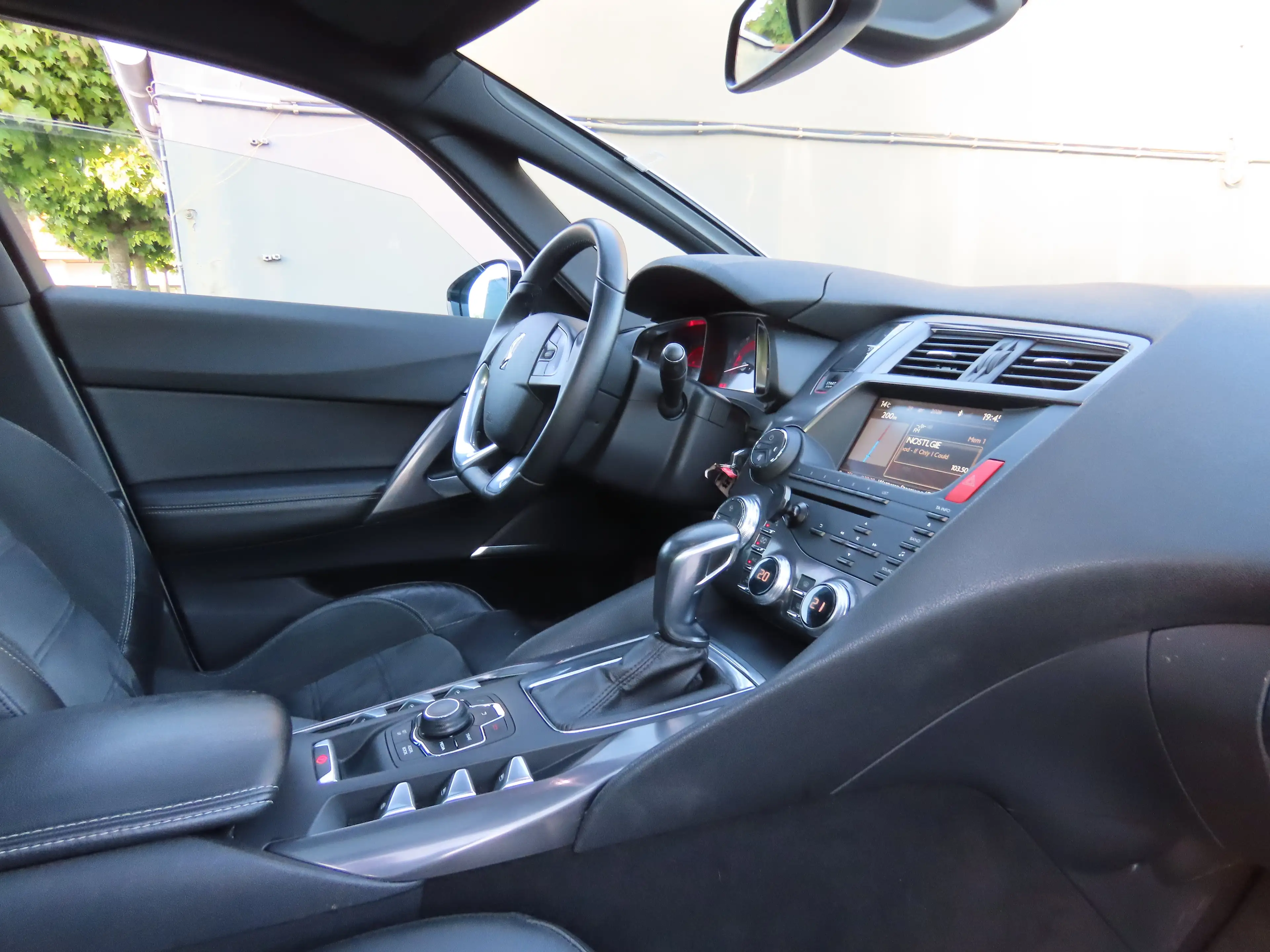 Citroen DS5 DS5 2.0 HDi Sport Chic — photo 7
