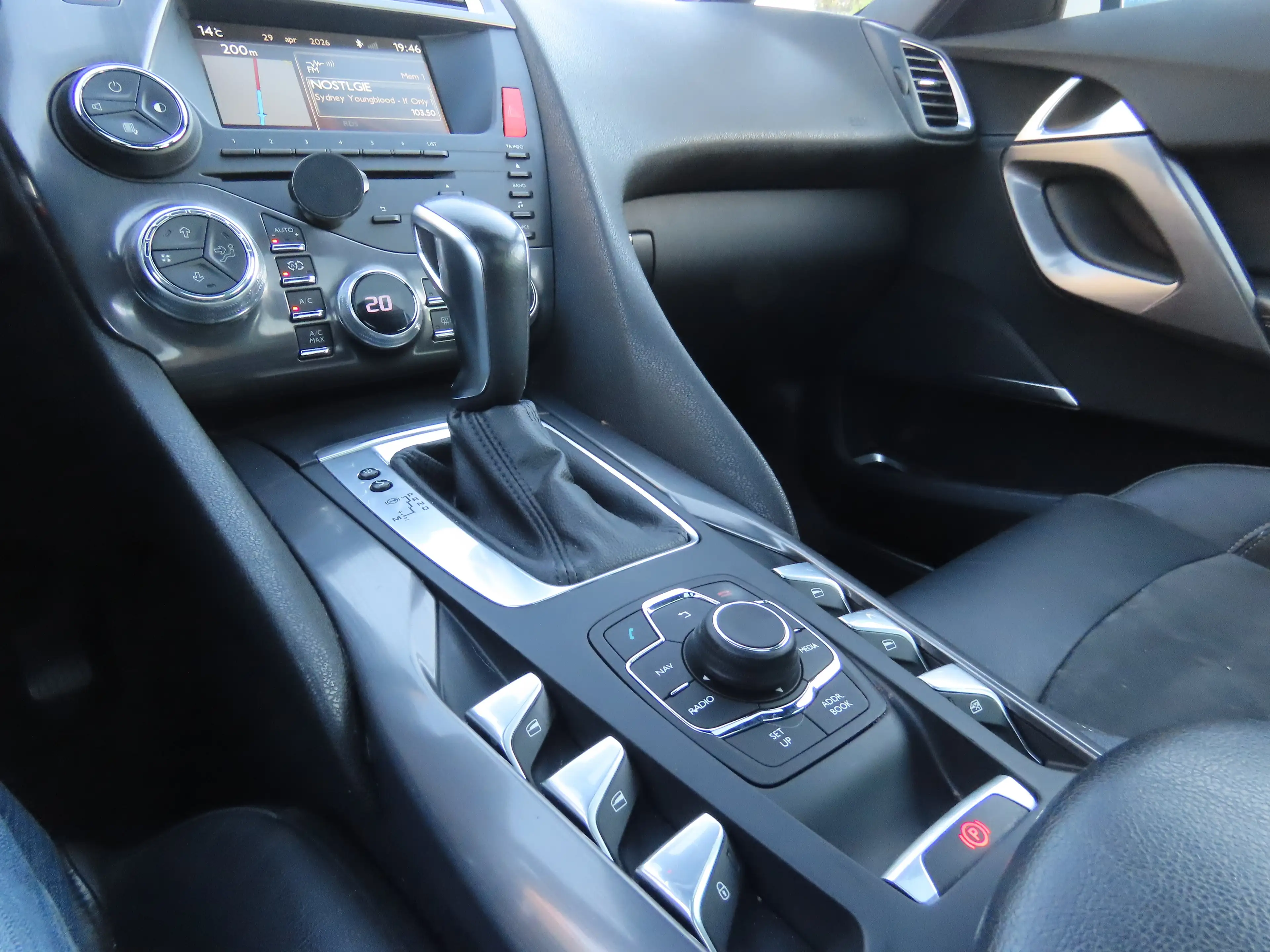 Citroen DS5 DS5 2.0 HDi Sport Chic — photo 8