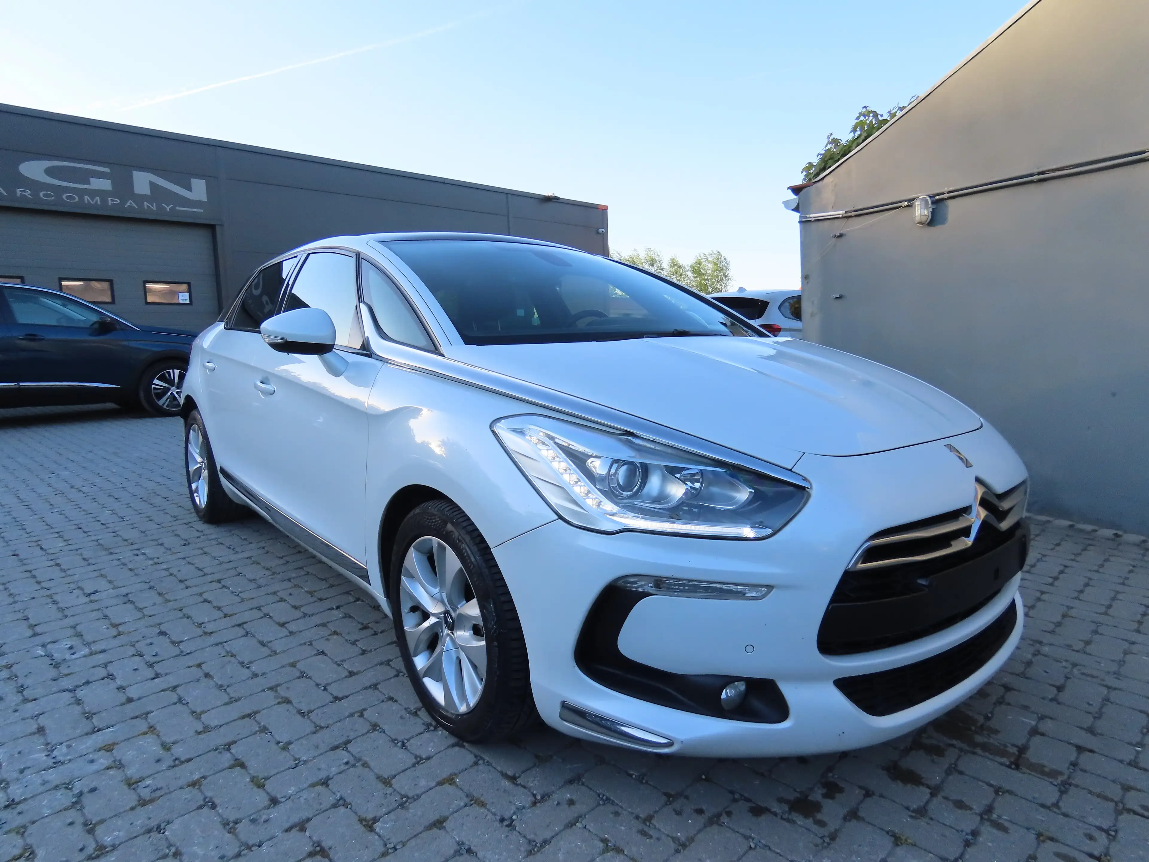 Citroen DS5 DS5 2.0 HDi Sport Chic — photo 9