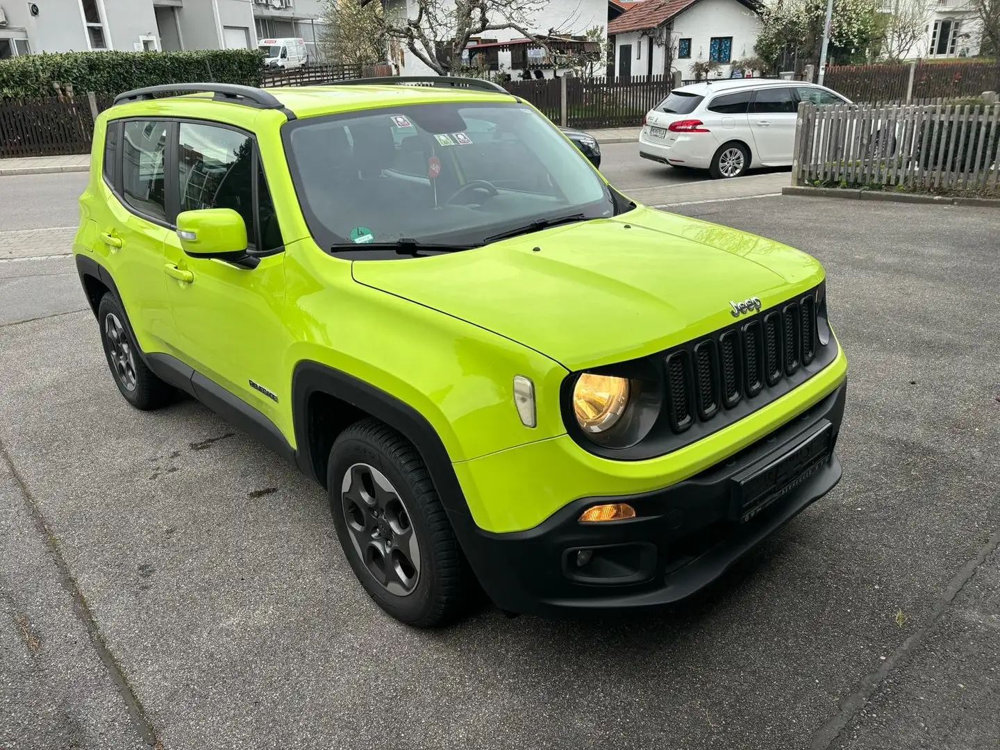 Jeep Renegade Renegade 1.6 E-torQ Longitude Grün - 1