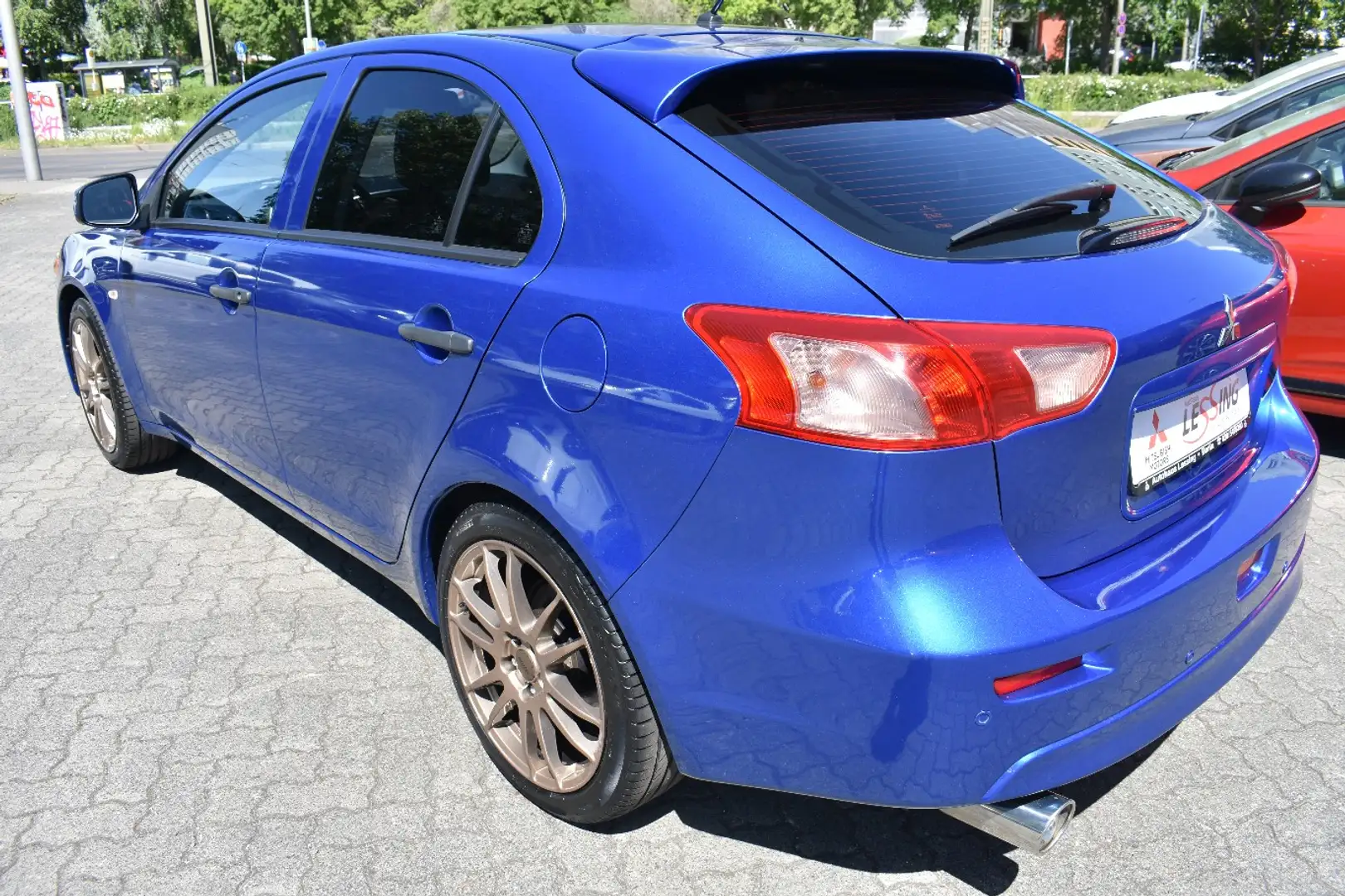 Mitsubishi Lancer Sportback Sport 1.6 MIVEC Blauw - 2