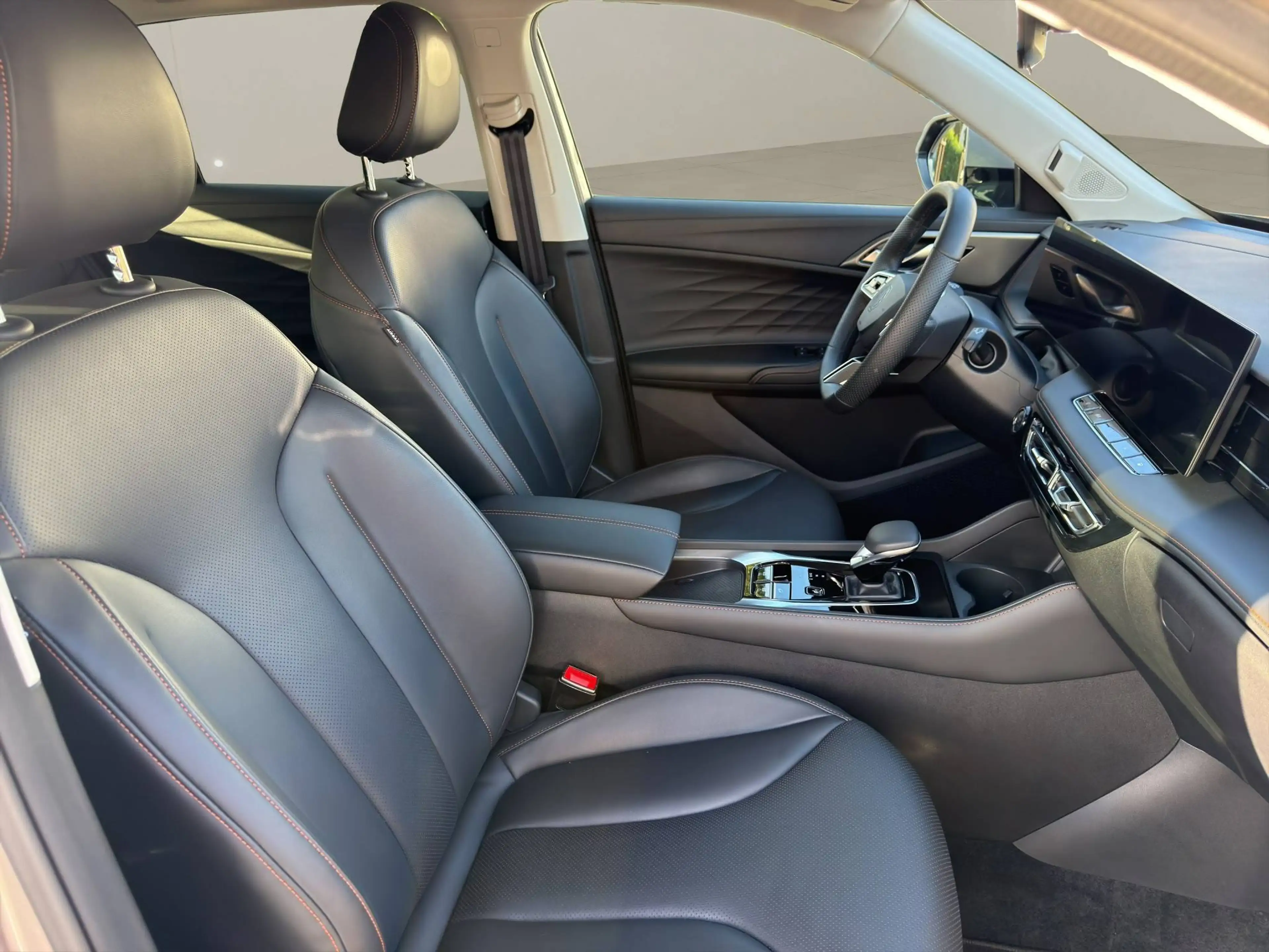 MG HS HS 1.5T Aut. Luxury! Allwetterreifen! Sofort Verfügbar! — photo 11