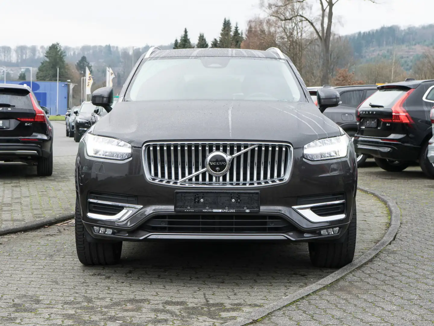 Volvo XC90 B5 2.0 Plus Bright AWD ACC FACEL. LED Grau - 2