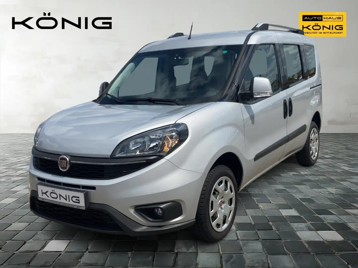 Fiat Doblo SX Kombi 1,4 120PS Grau - 1