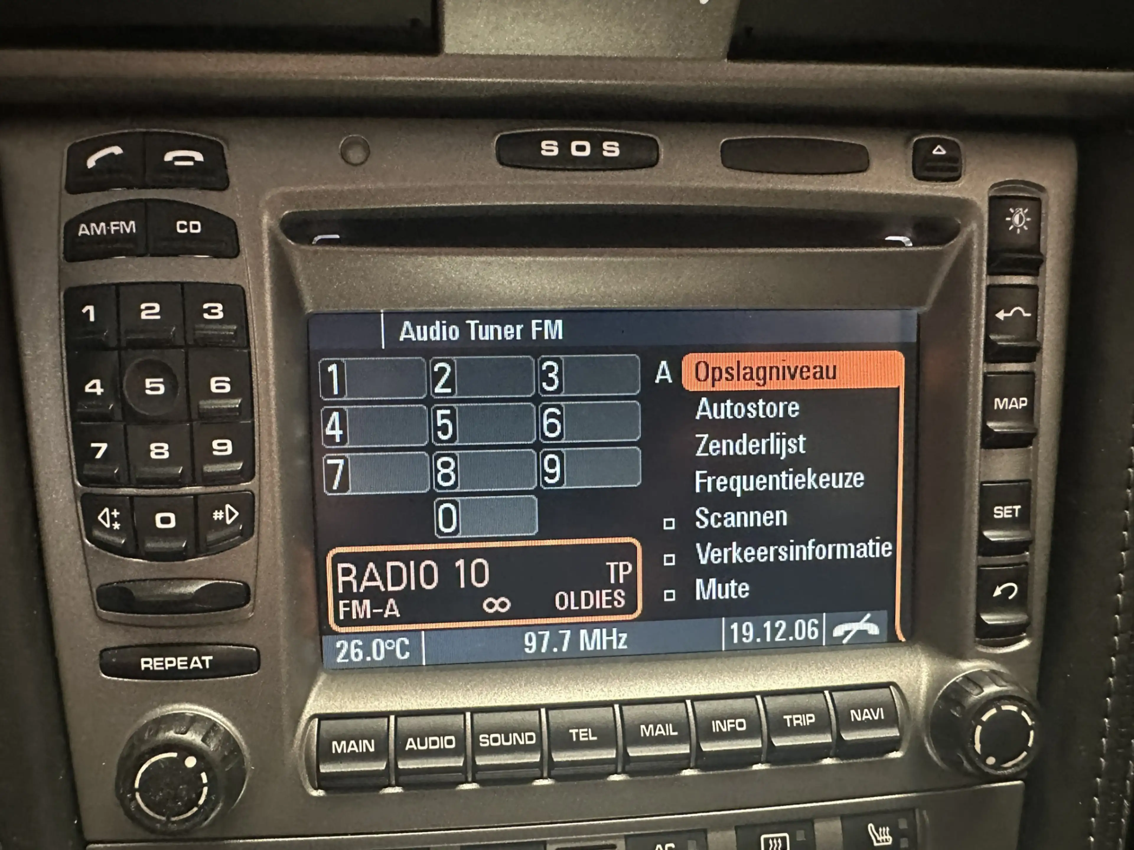 Porsche 997 3.6 CARRERA 4 TIPTRONIC S LEDER NAVIGATIE CRUISE C — photo 32