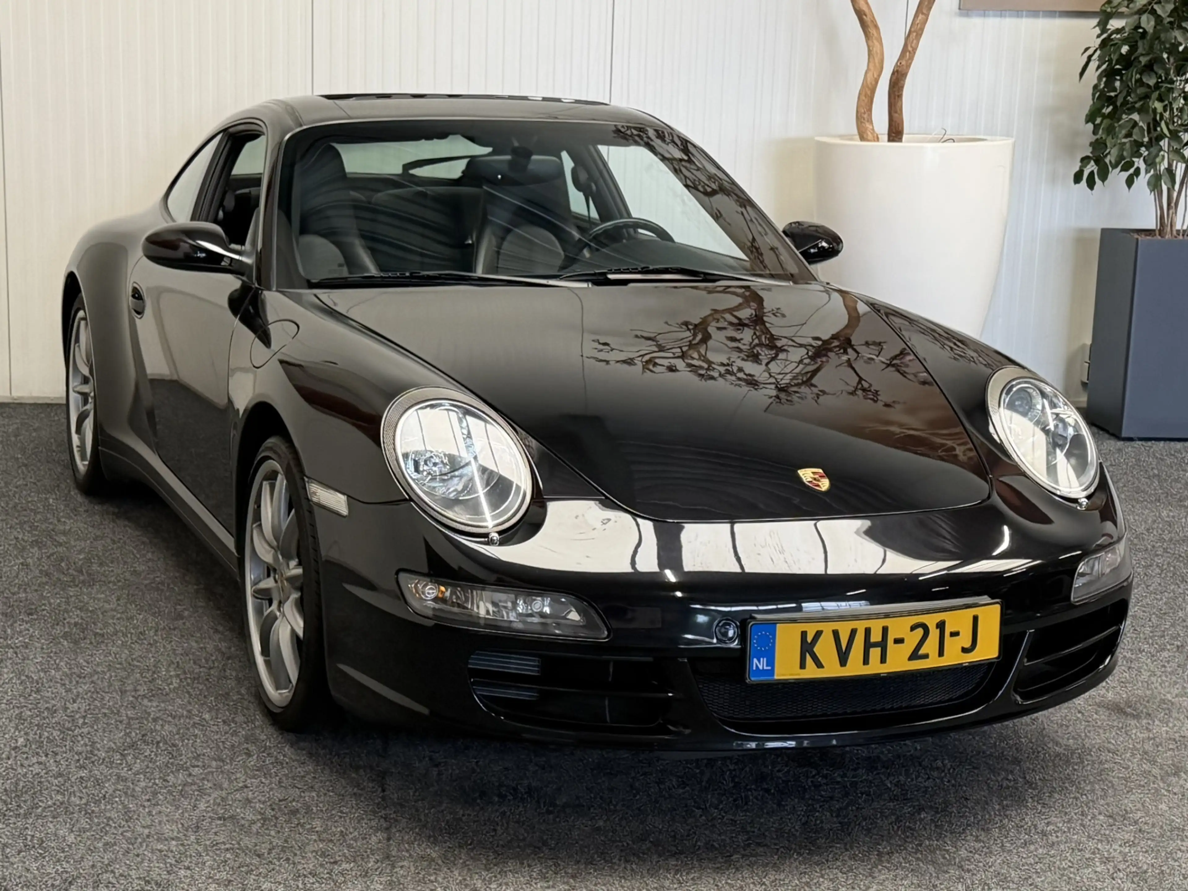 Porsche 997 3.6 CARRERA 4 TIPTRONIC S LEDER NAVIGATIE CRUISE C — photo 2