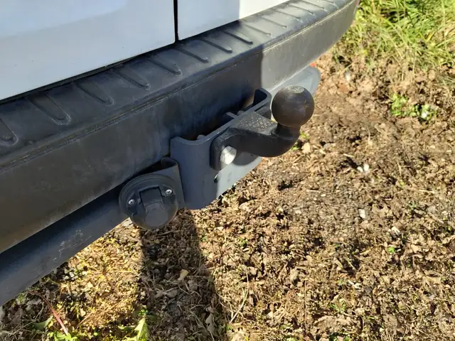 Ford Transit Custom view 7