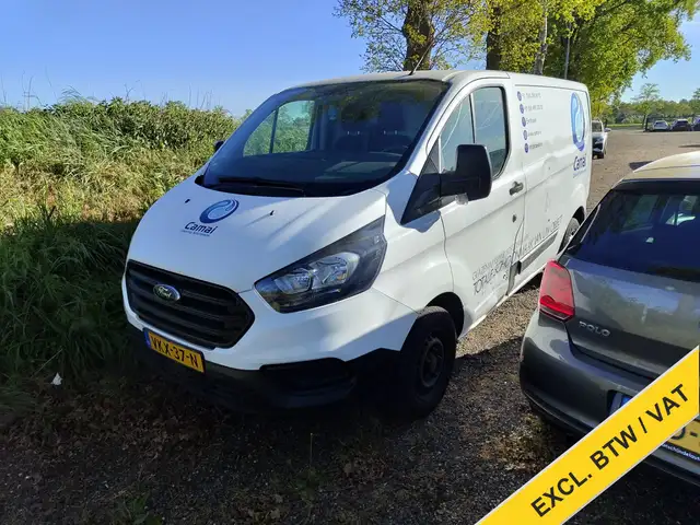 Ford Transit Custom 280 2.0 TDCI L1H1 **Motor defect** 3-Persoons Trek