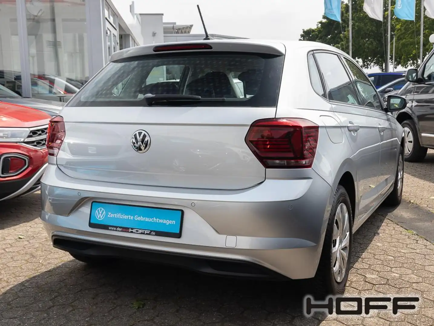 Volkswagen Polo 1.0 Comfortline Sitzheizung Bluetooth Parkpilot Argent - 2