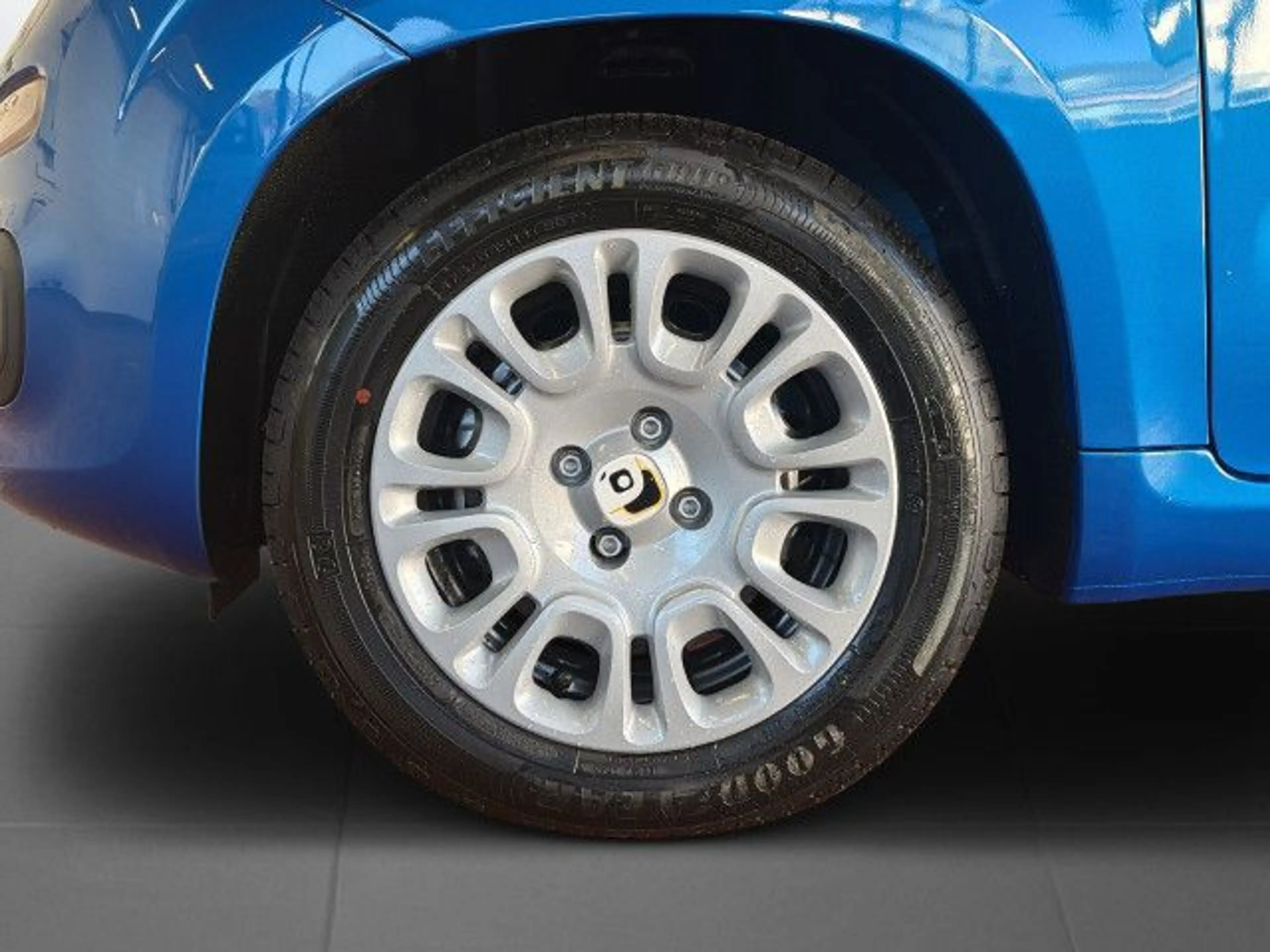 Fiat Pandina ICON 1.0 MHEV Bluetooth Klima Einparkhilfe — photo 9