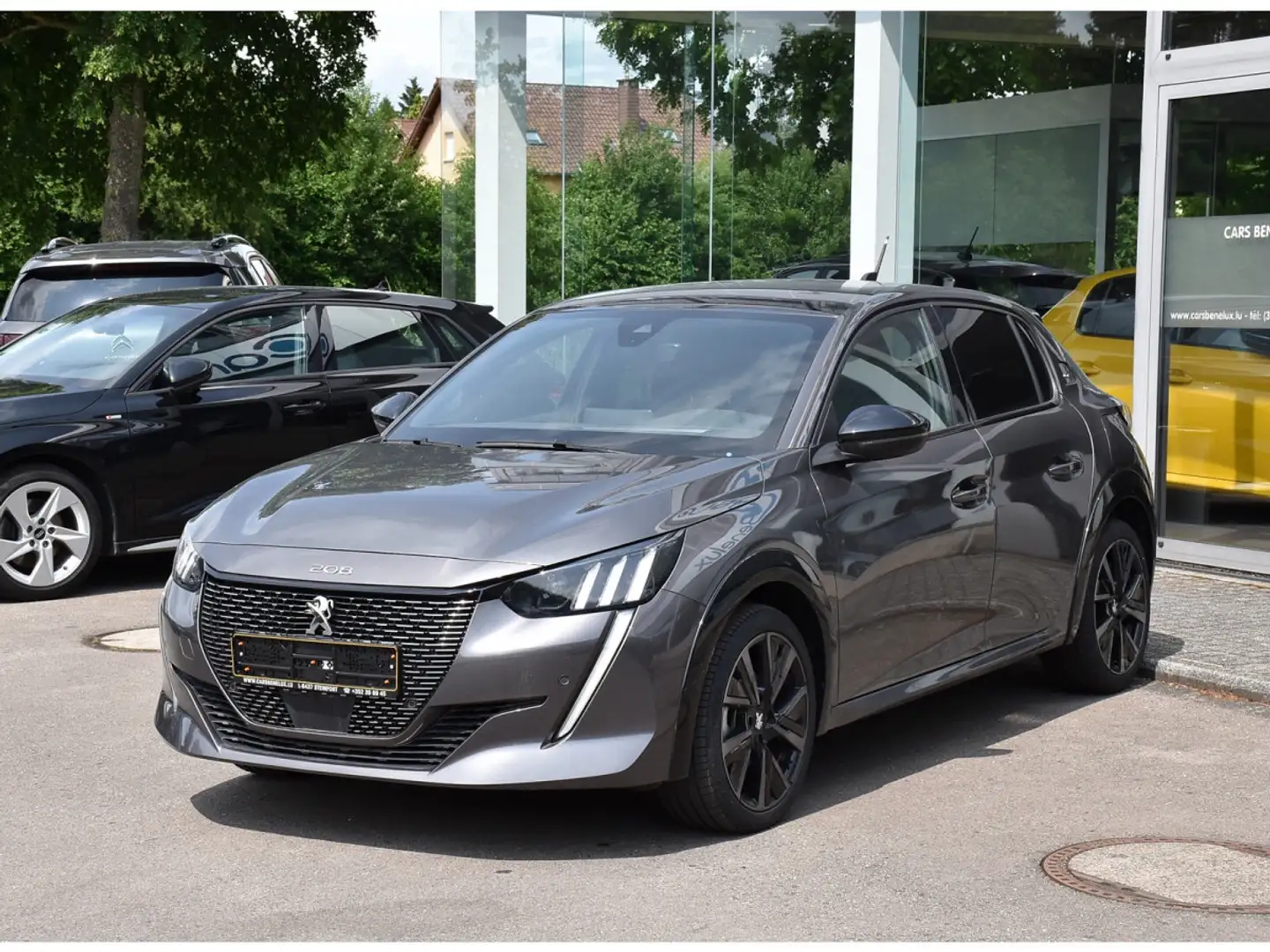 Peugeot 208 1.2 PureTech GT ACC GPS LANE CAM KEYLESS 1° MAIN Gris - 2