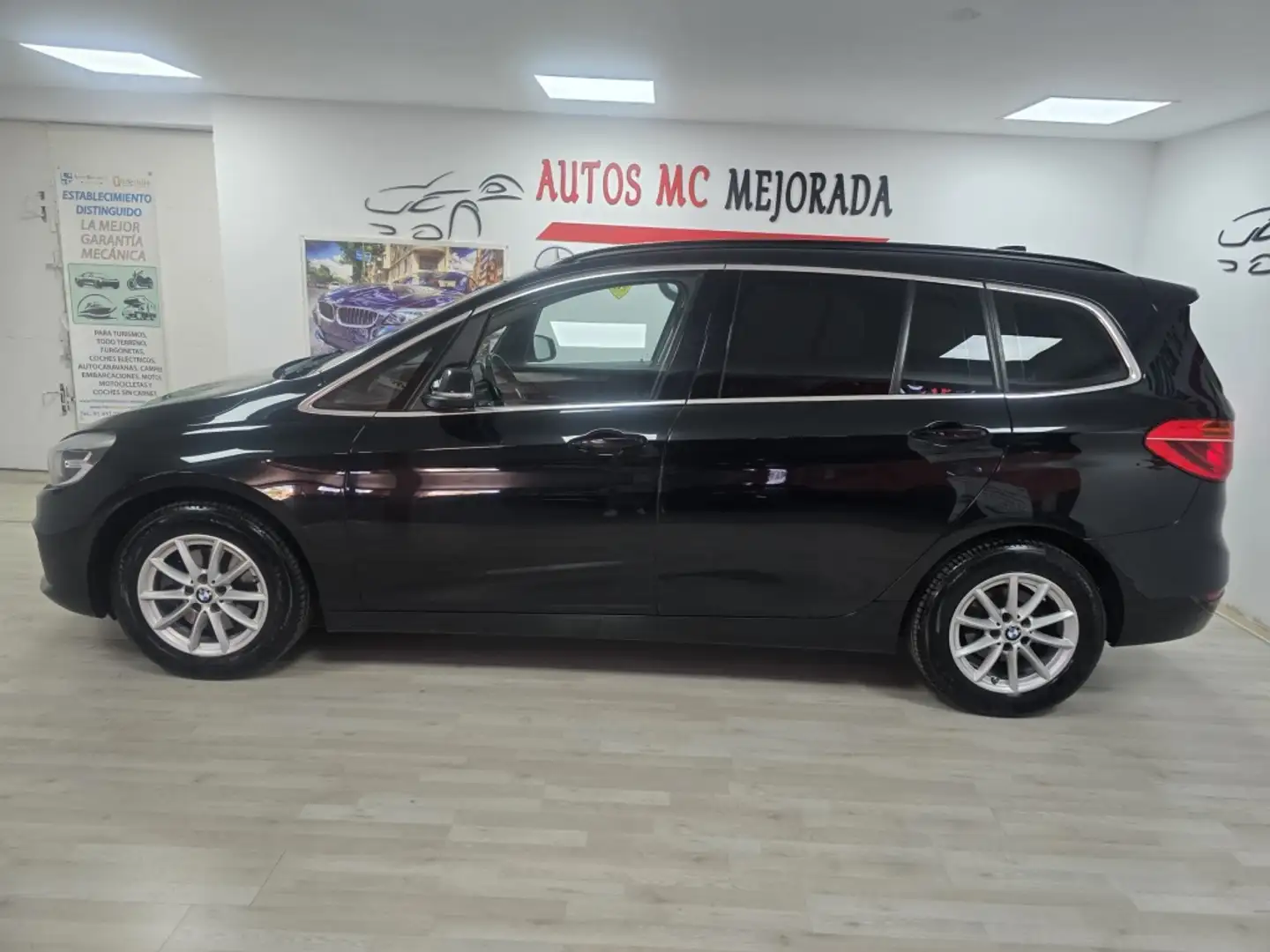 BMW 218 218d Gran Tourer Negro - 2