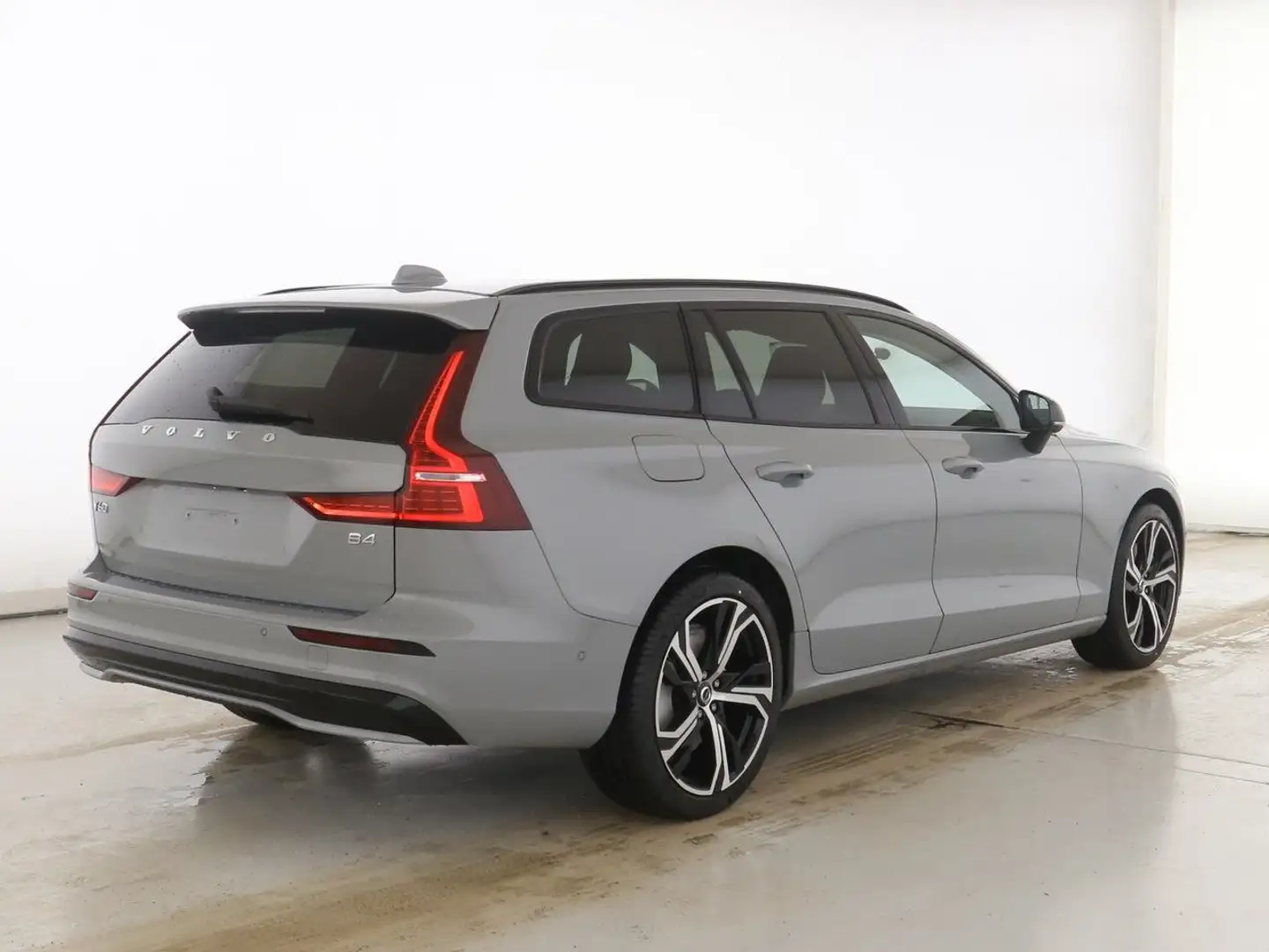 Volvo V60 B4 Plus Dark Grau - 2