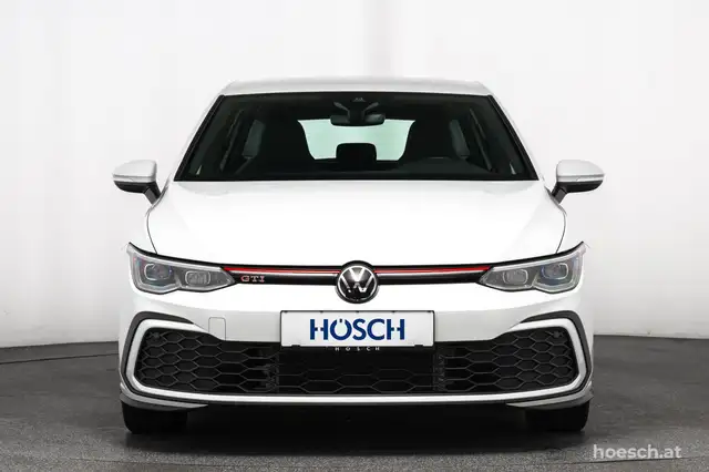 Volkswagen Golf view 2