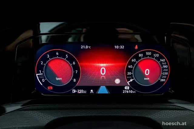 Volkswagen Golf view 9