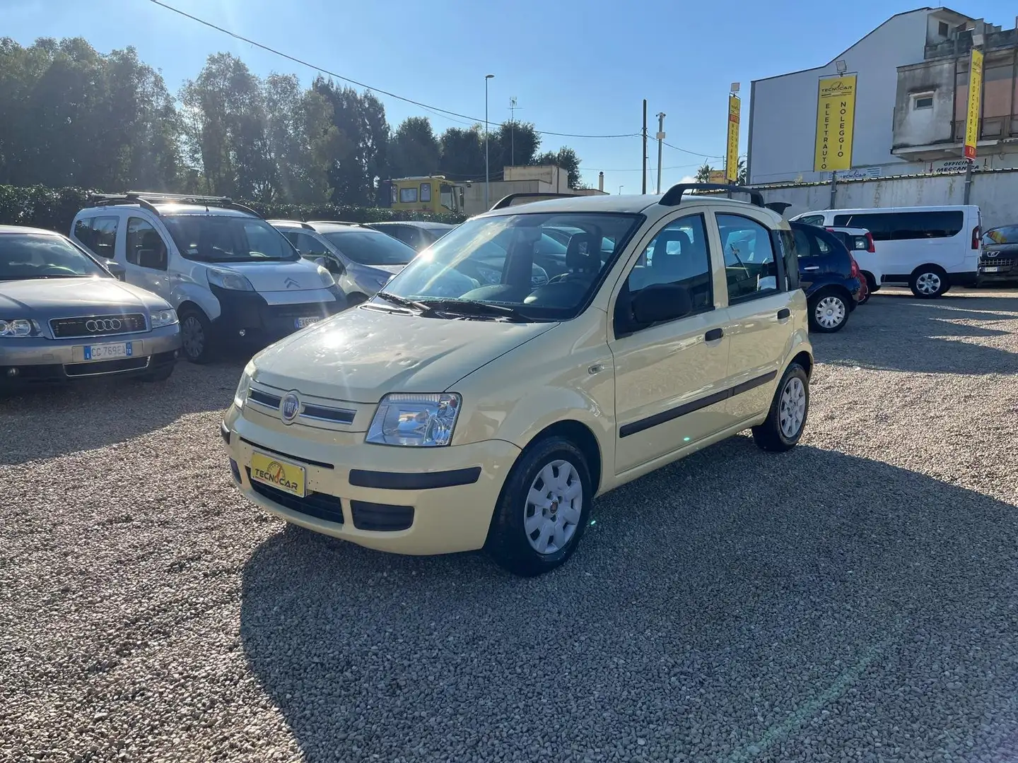 Fiat Panda Panda 1.2 Dynamic 69cv E5 Amarillo - 2