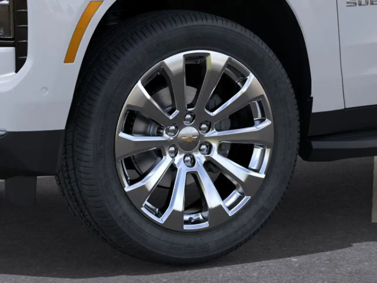 Chevrolet Suburban снимка Chevrolet Suburban