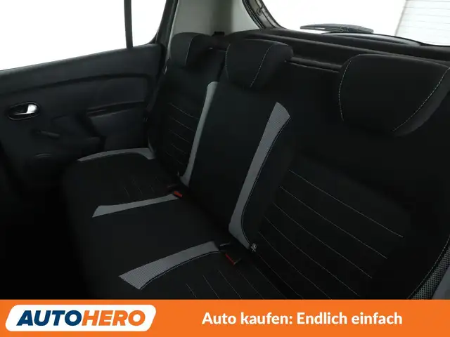 Dacia Sandero view 14