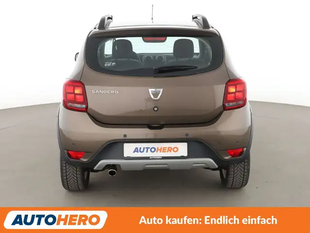 Dacia Sandero view 5