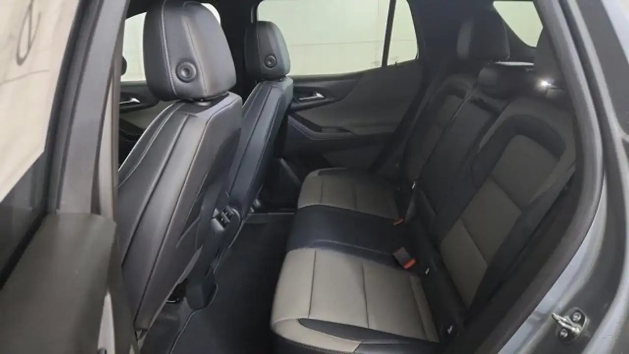 Chevrolet Equinox снимка Chevrolet Equinox