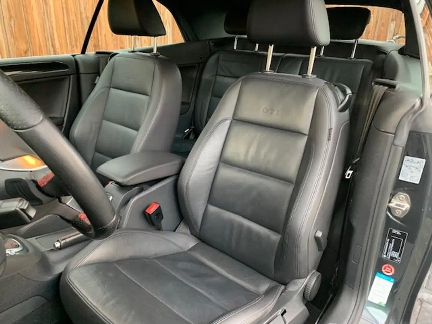 Volkswagen Golf GTI GTI 2.0 DSG Cabrio Leder Cruise Negro - 2