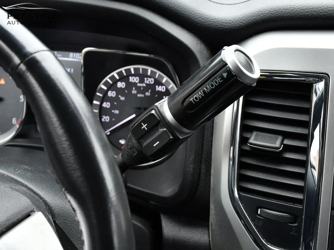 Nissan Titan XD снимка Nissan Titan XD