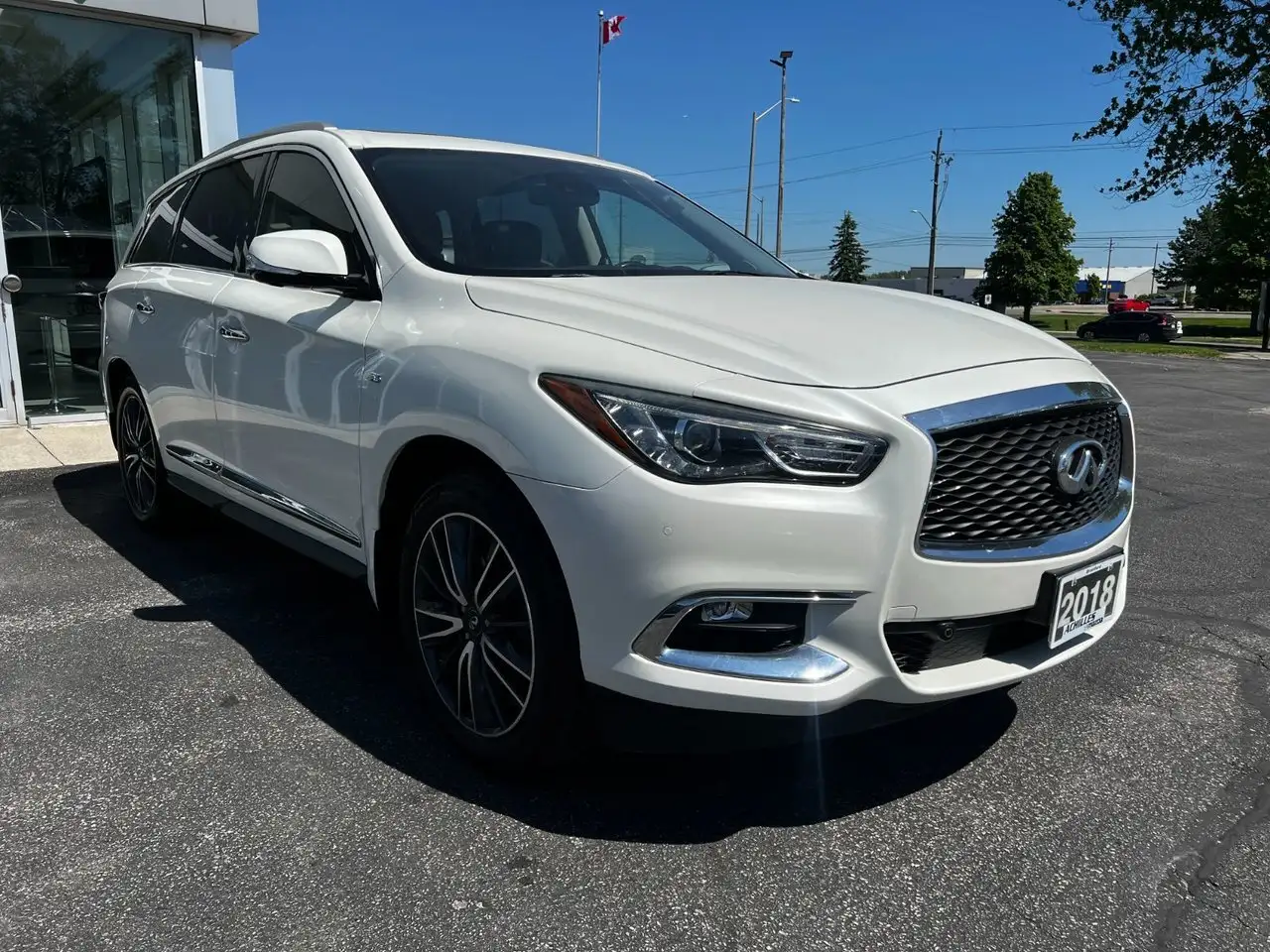 Infiniti QX60 снимка Infiniti QX60