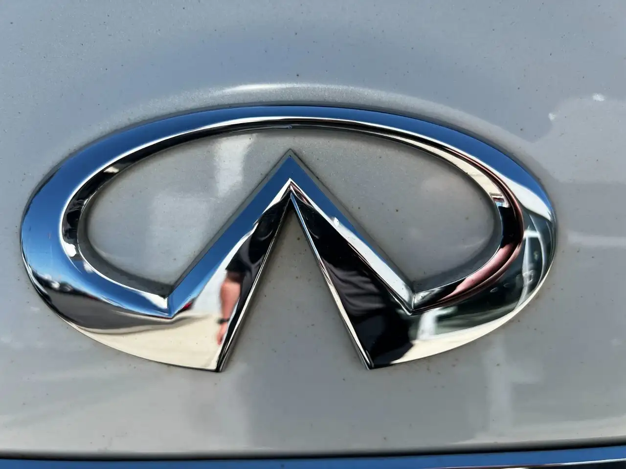 Infiniti QX60 снимка Infiniti QX60